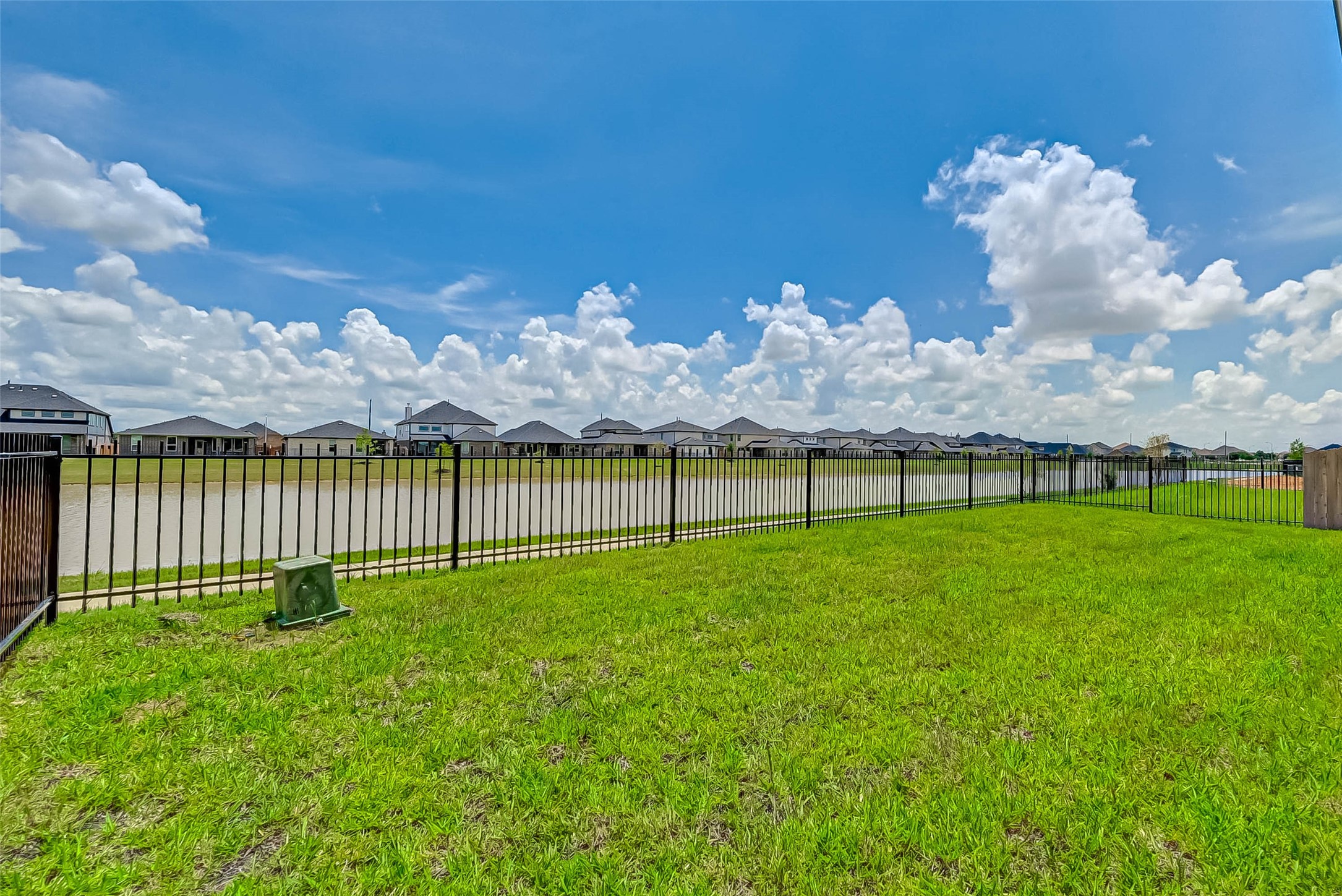28507 Hazel Trail Property Photo 2