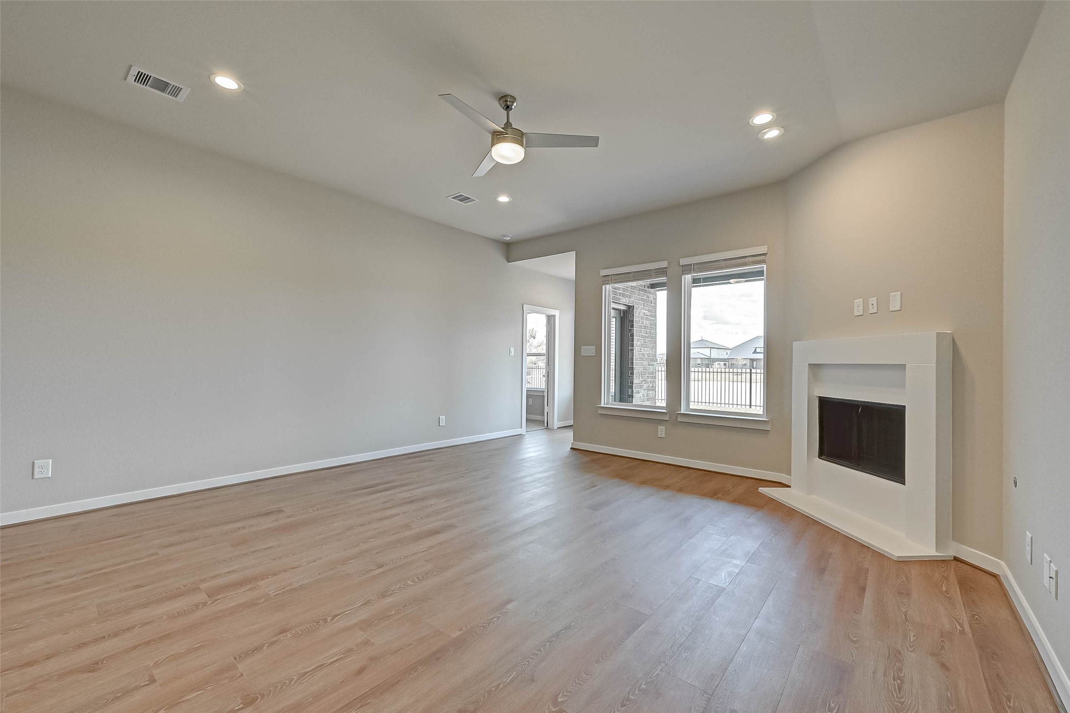 28507 Hazel Trail Property Photo 5