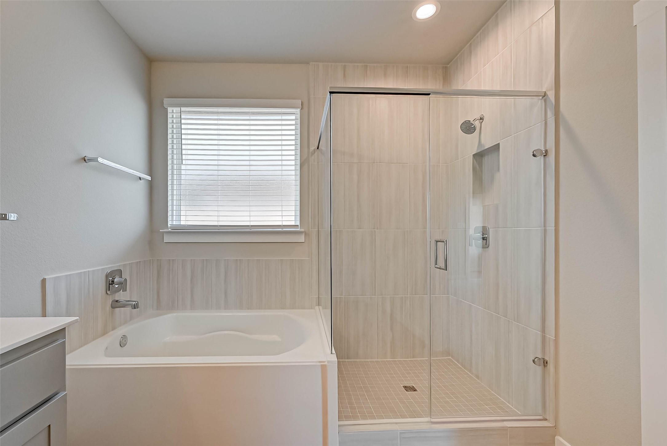 28507 Hazel Trail Property Photo 22