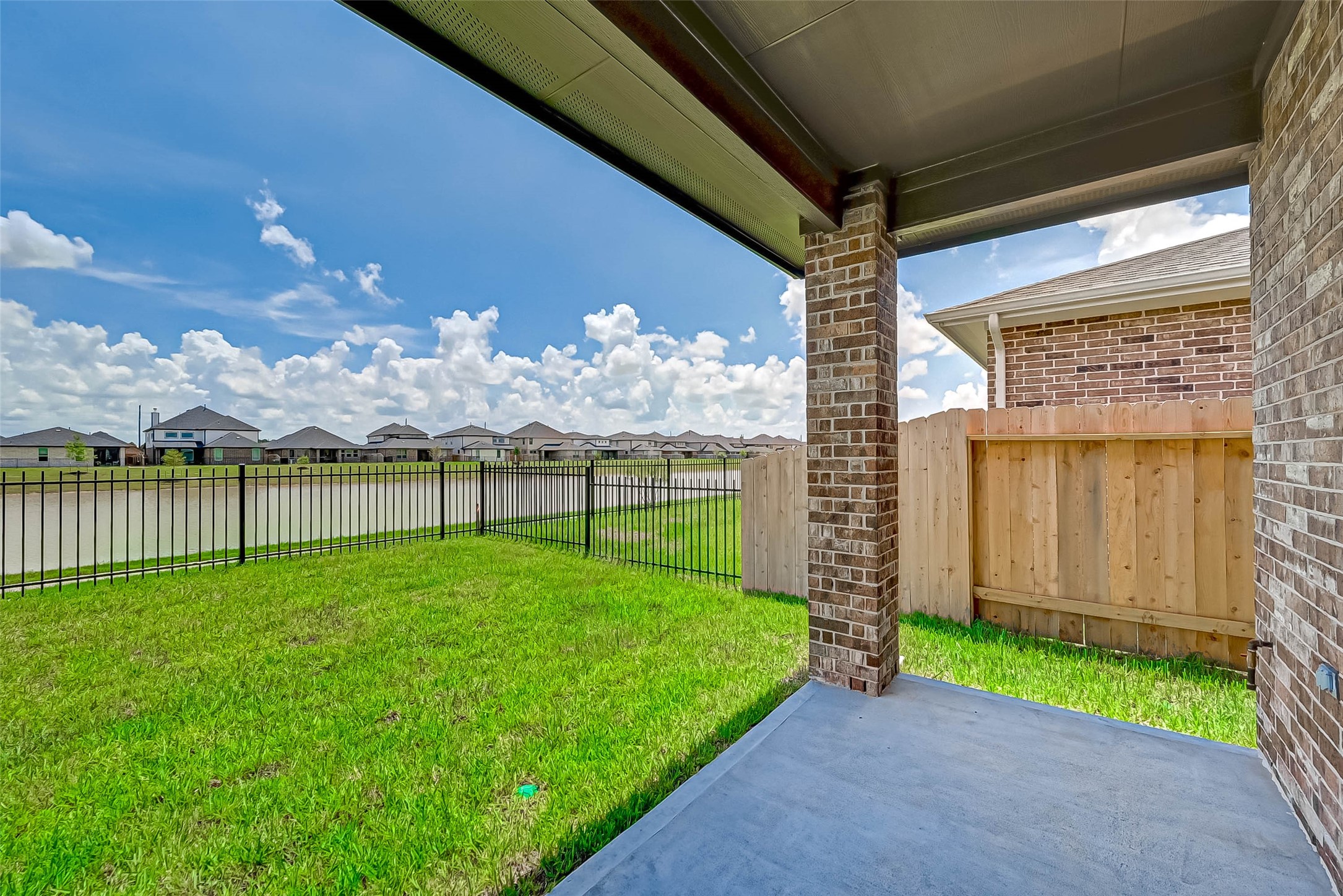 28507 Hazel Trail Property Photo 34