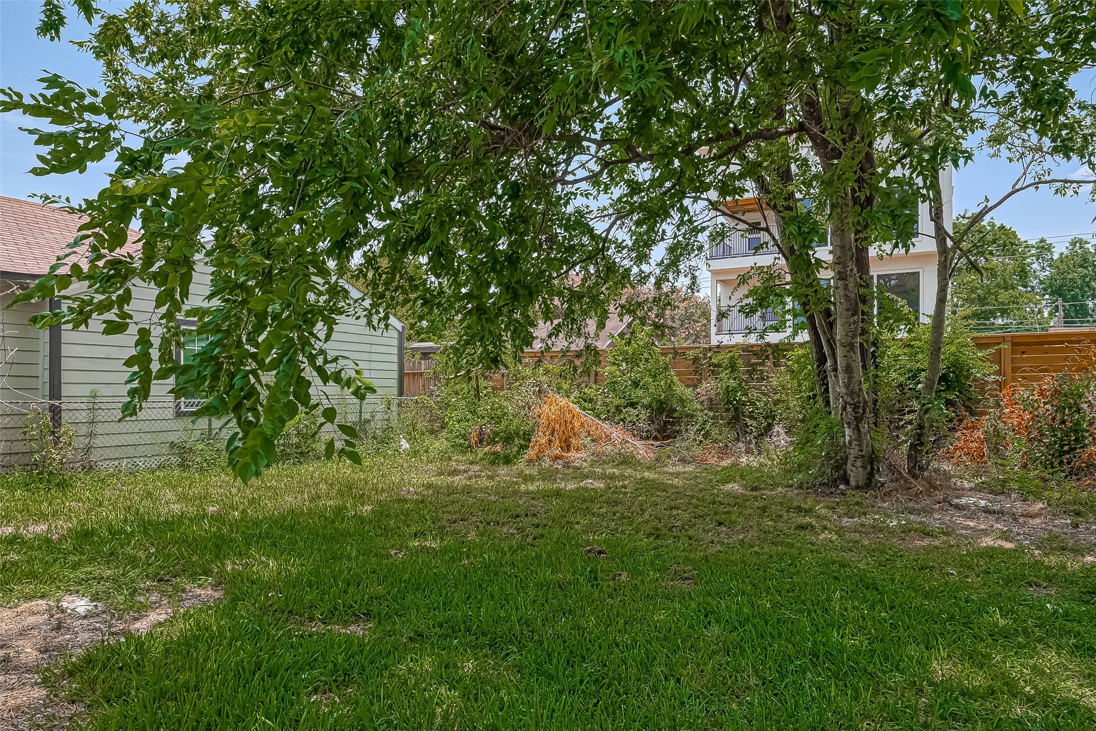 3270 Reeves Street A Property Photo 16