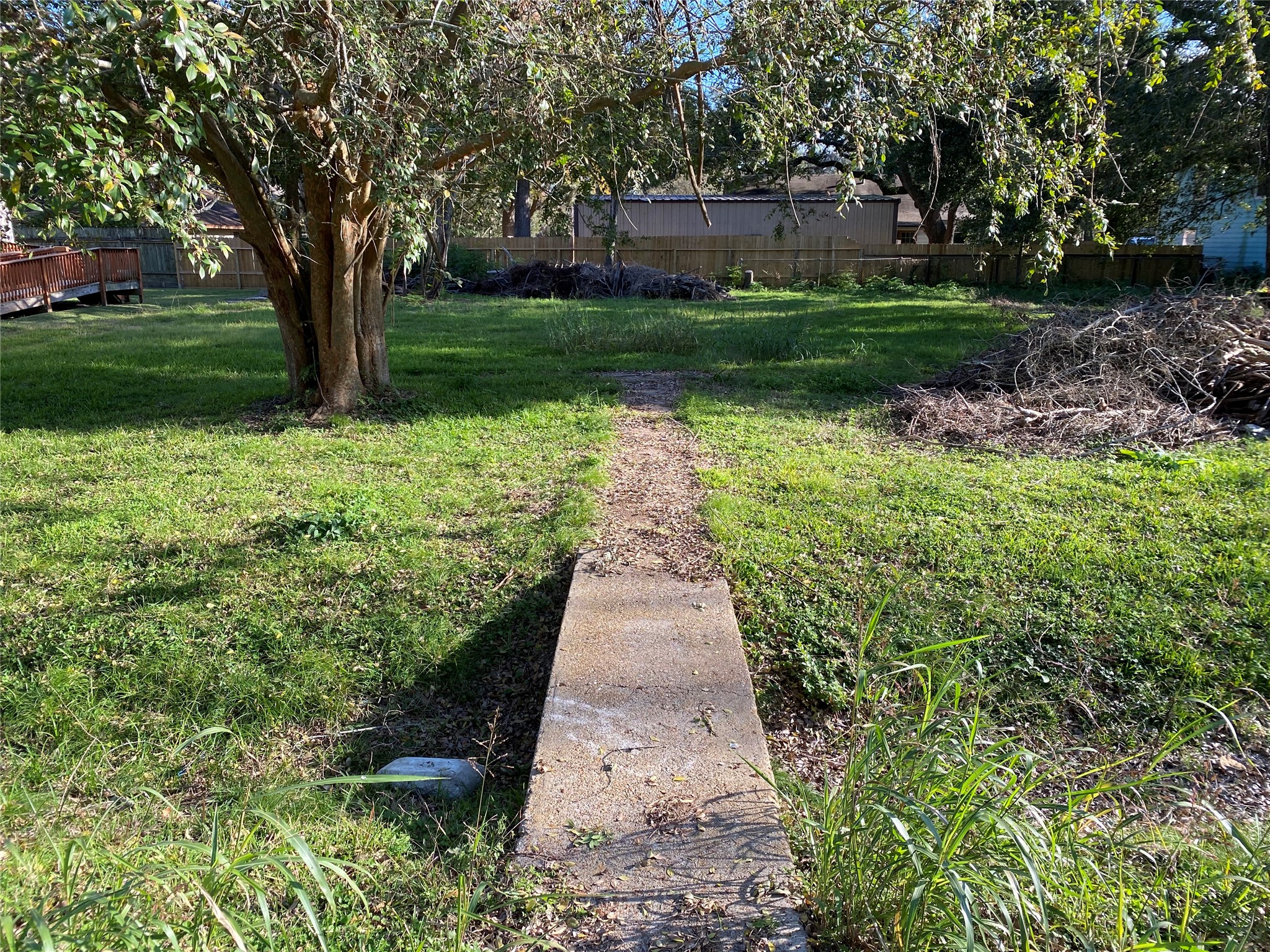 913 Chesnut Street Property Photo 1