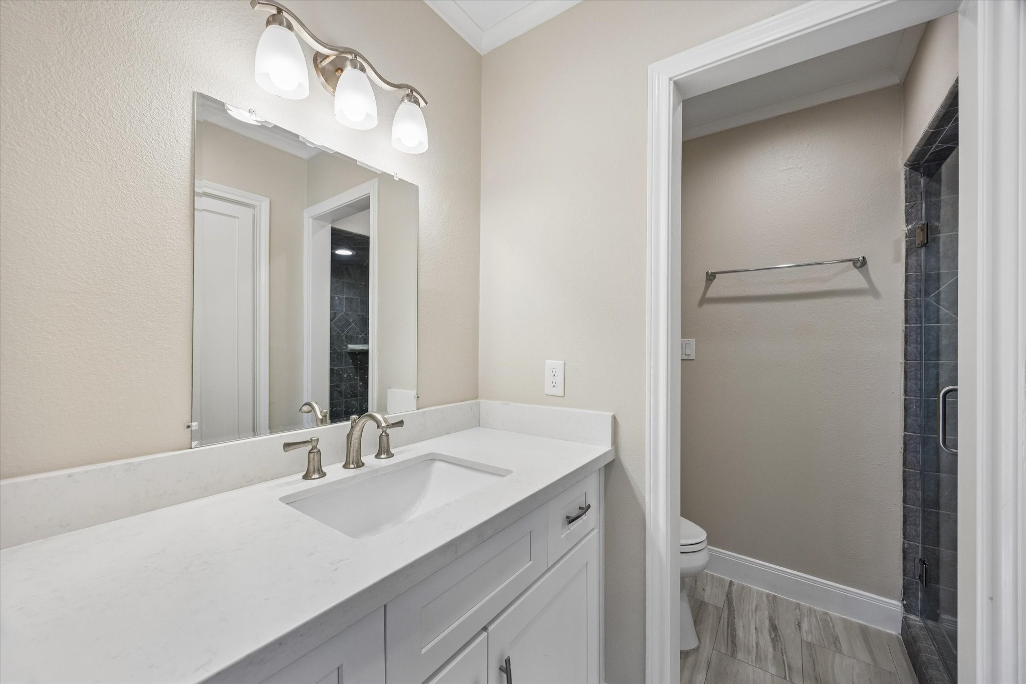 9407 Cranleigh Court Property Photo 22