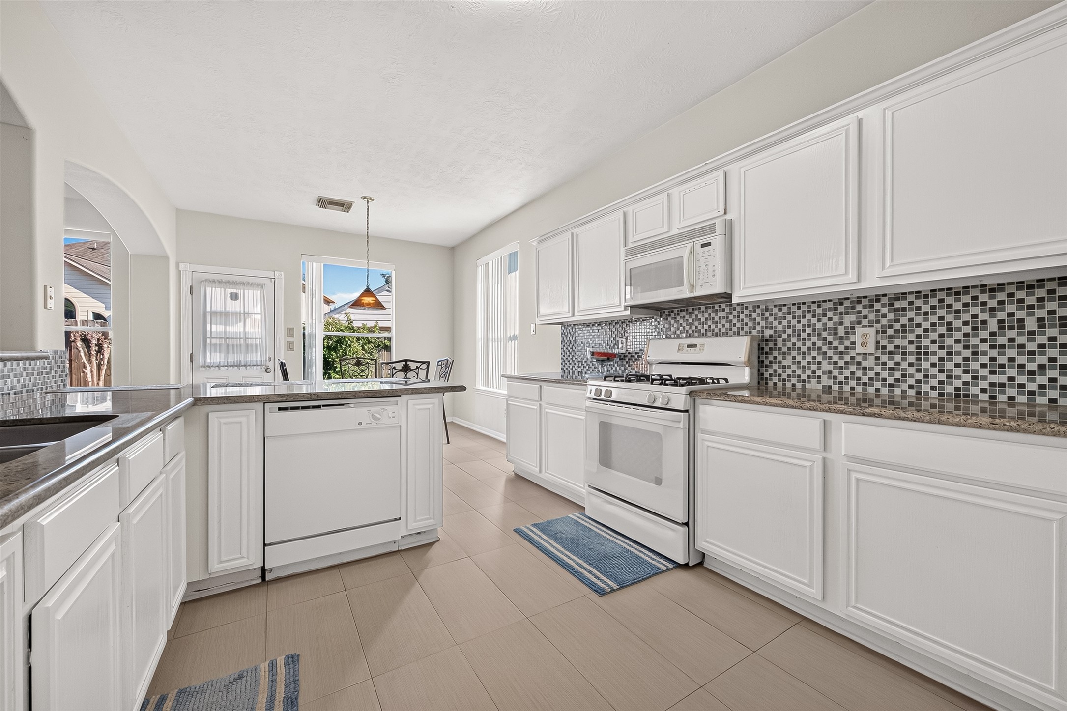14806 Fletcher Bridge Court Property Photo 17