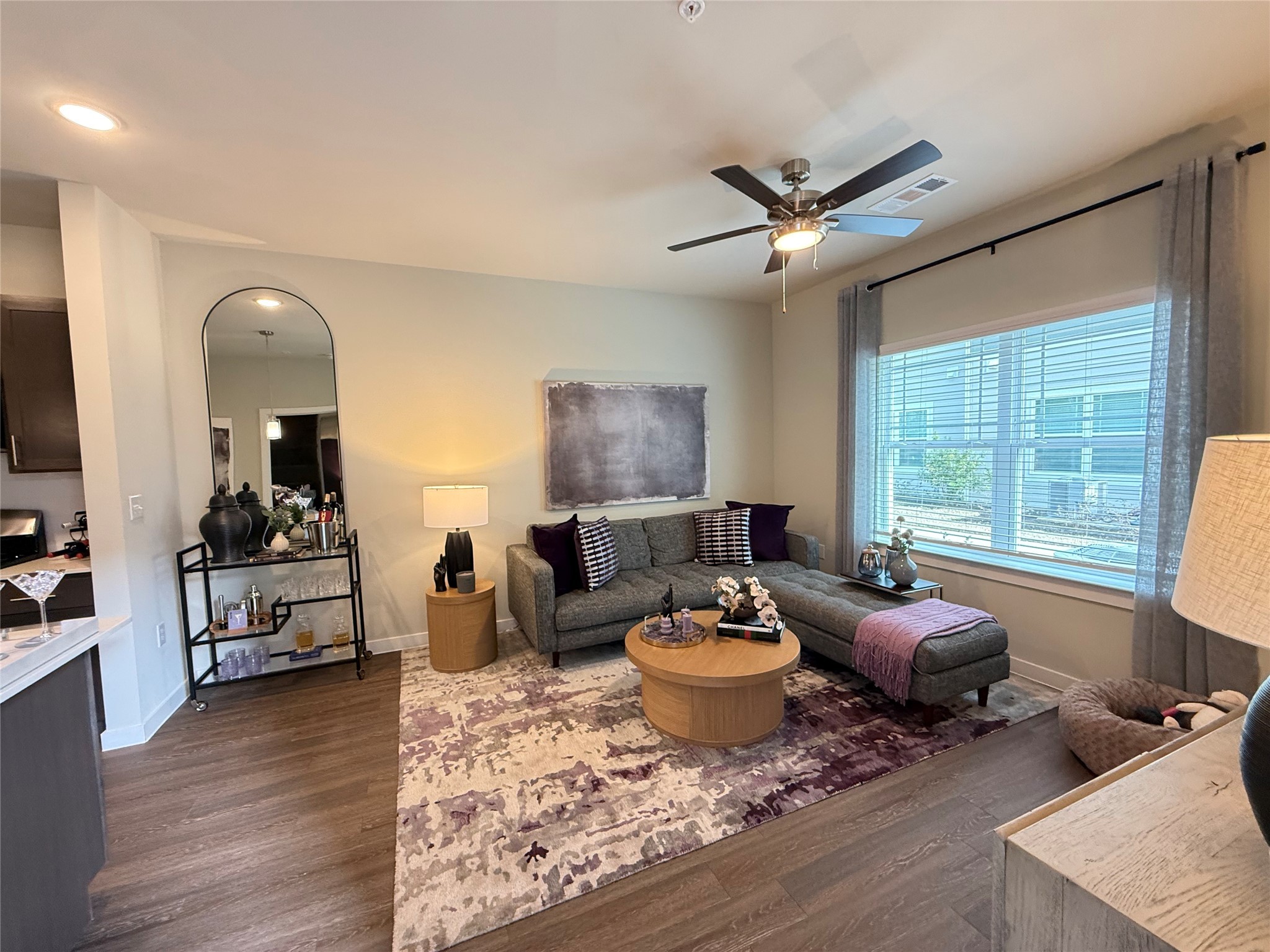 2102 Antoine Drive 4314 Property Photo 5