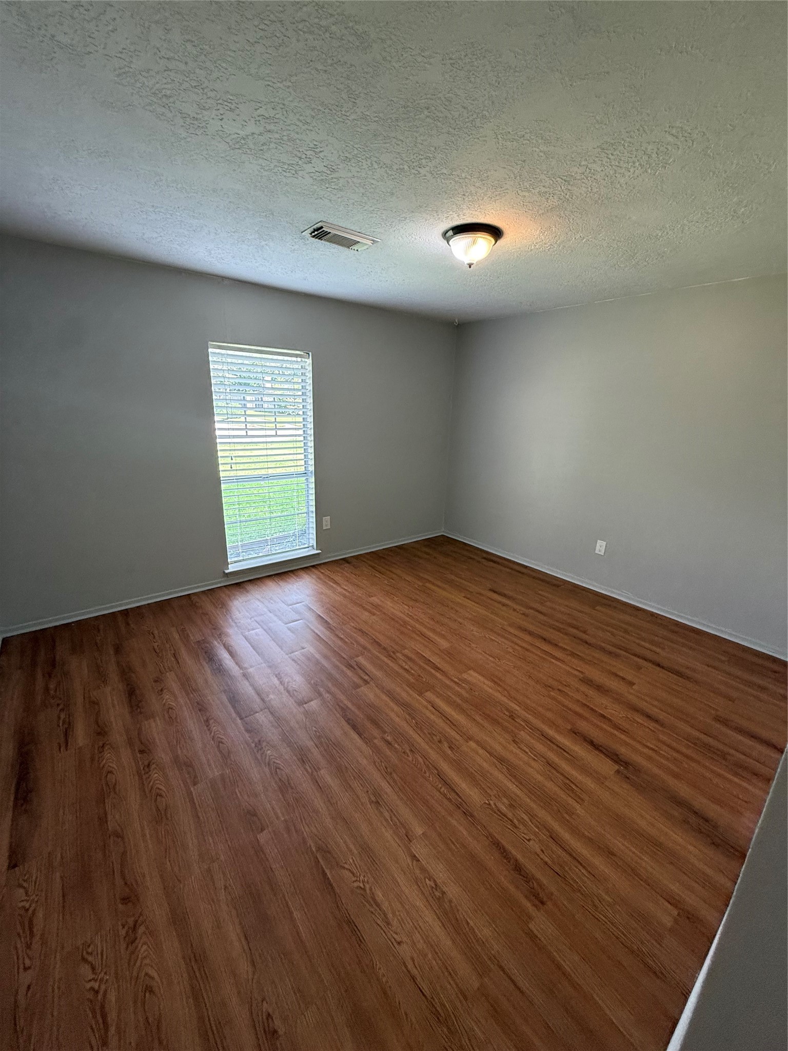 403 Brandywyne Drive Property Photo 12
