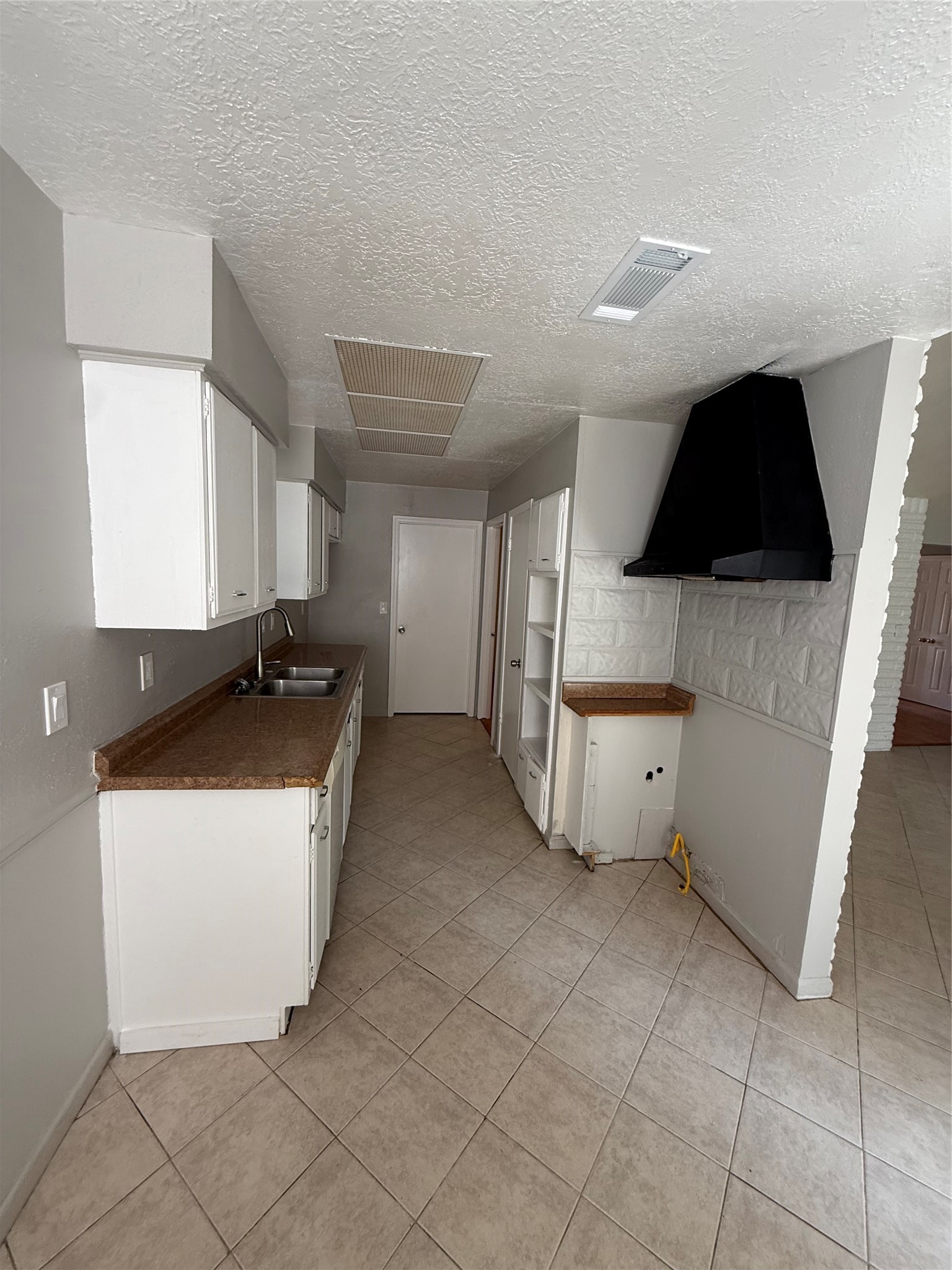 403 Brandywyne Drive Property Photo 18