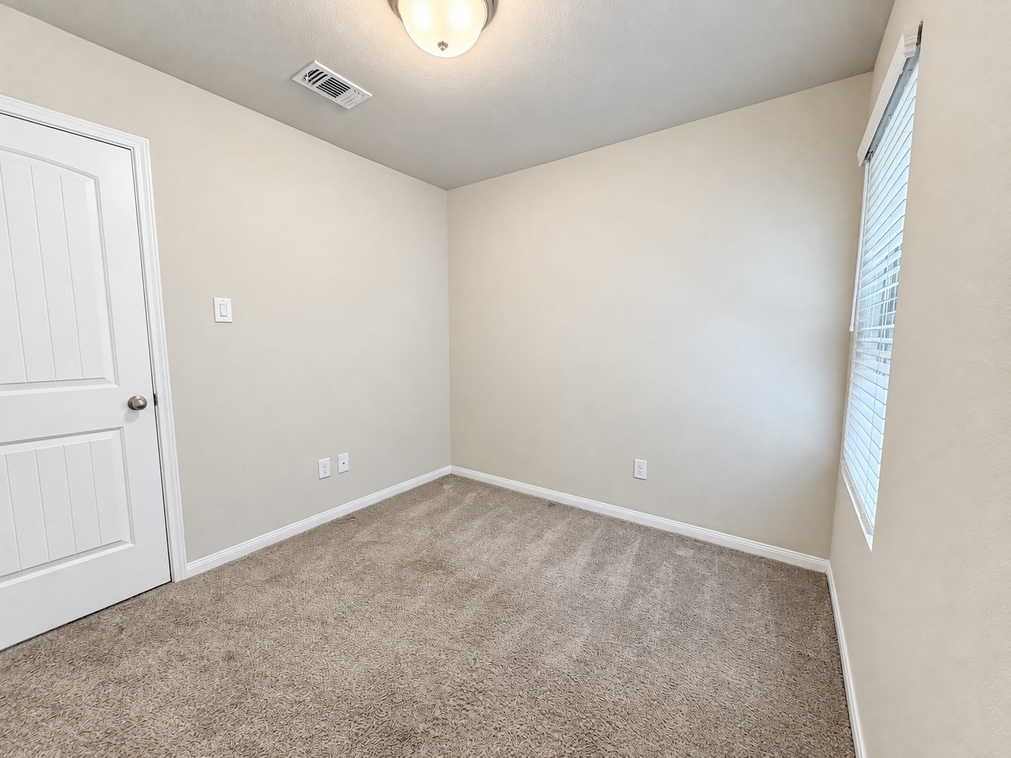 3216 Moore Avenue Property Photo 12