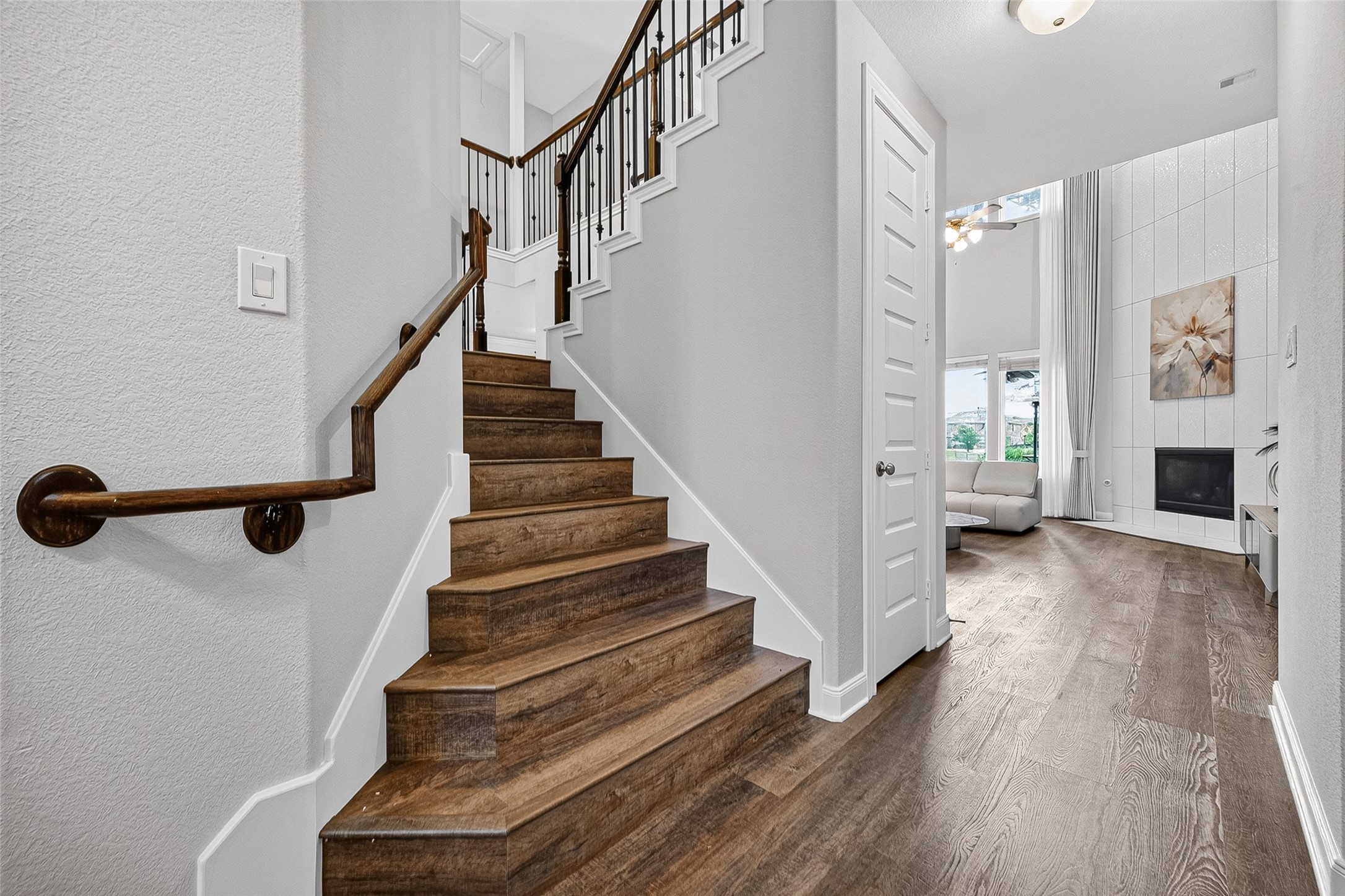 3615 Blushing Hollow Drive Property Photo 12