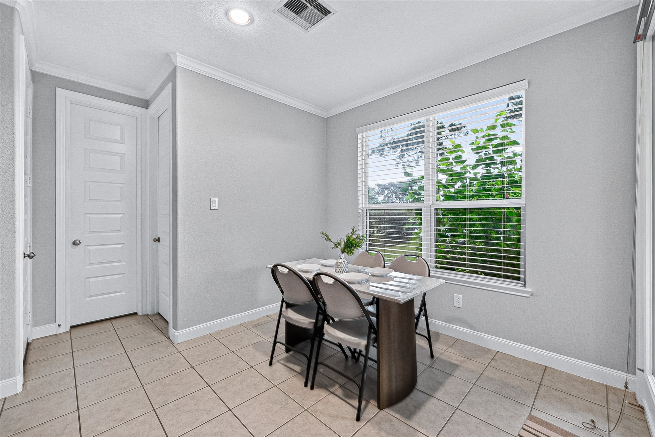 3615 Blushing Hollow Drive Property Photo 21