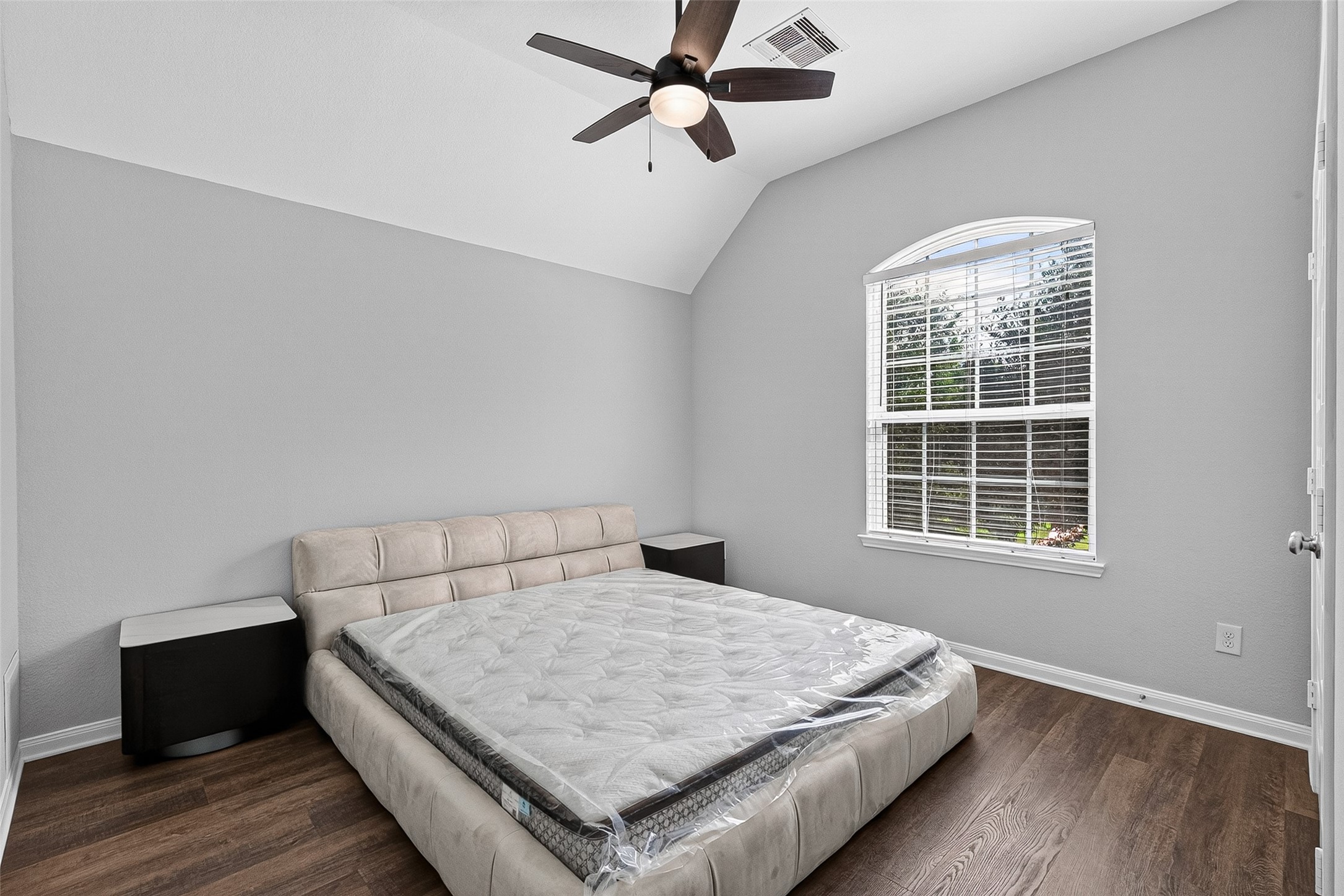 3615 Blushing Hollow Drive Property Photo 25