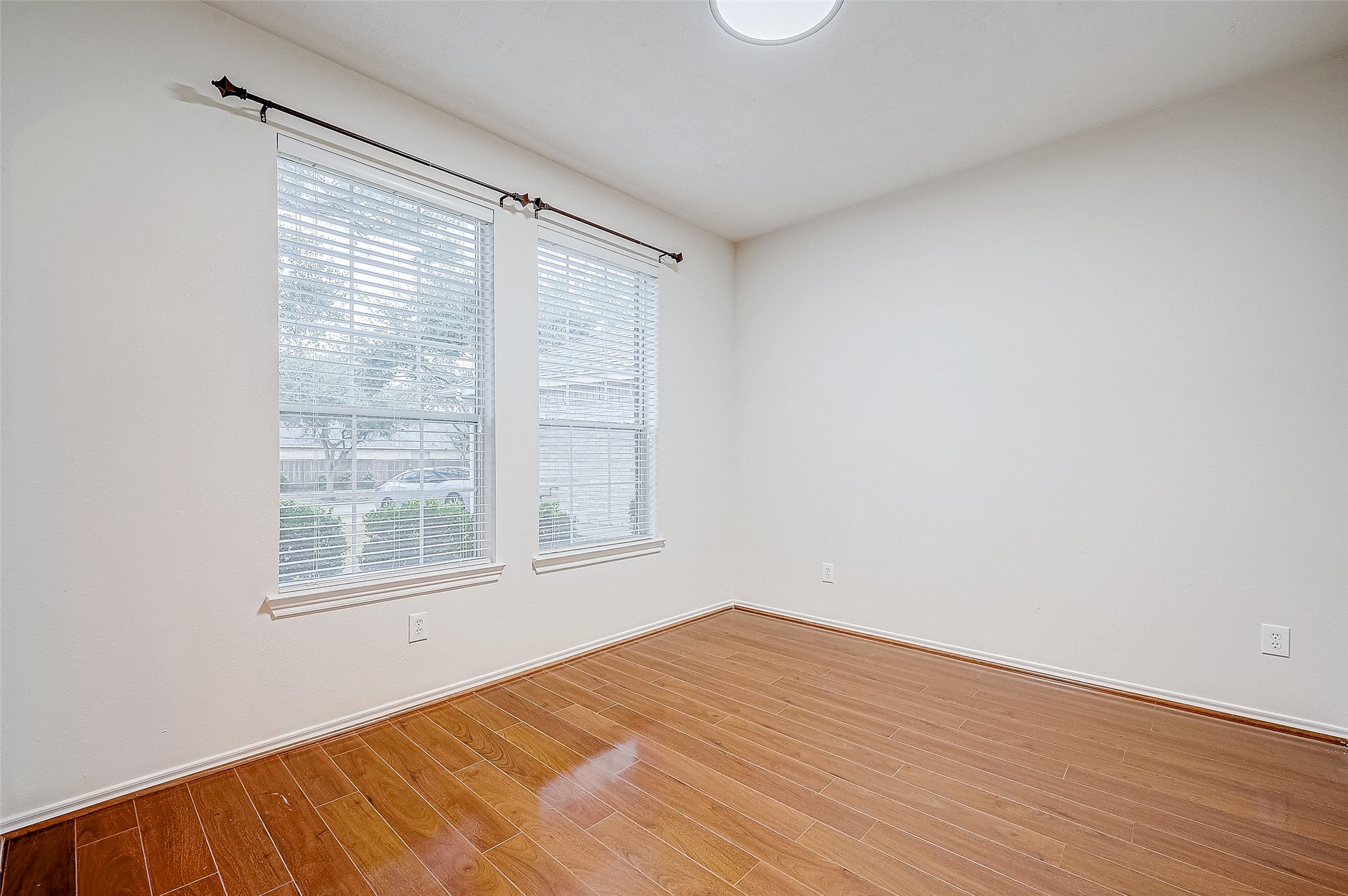 19806 Shore Meadows Lane Property Photo 8