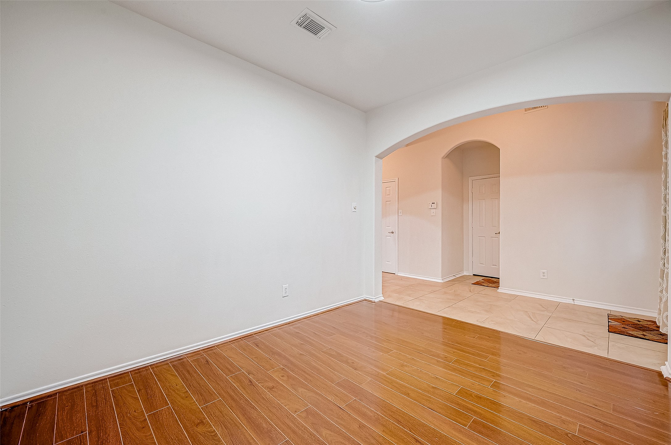 19806 Shore Meadows Lane Property Photo 9