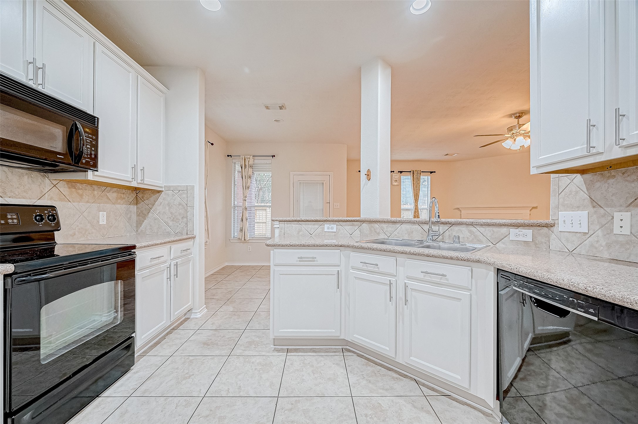 19806 Shore Meadows Lane Property Photo 15