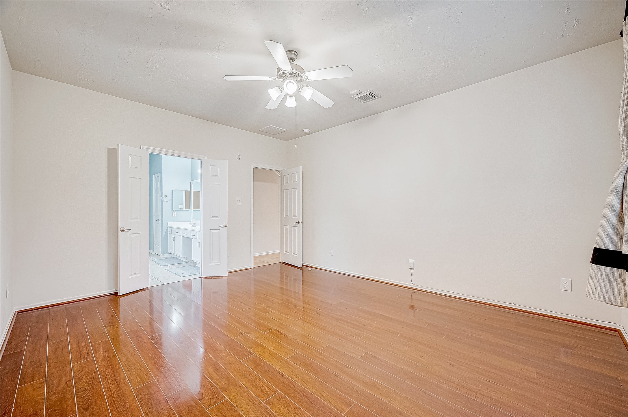 19806 Shore Meadows Lane Property Photo 35