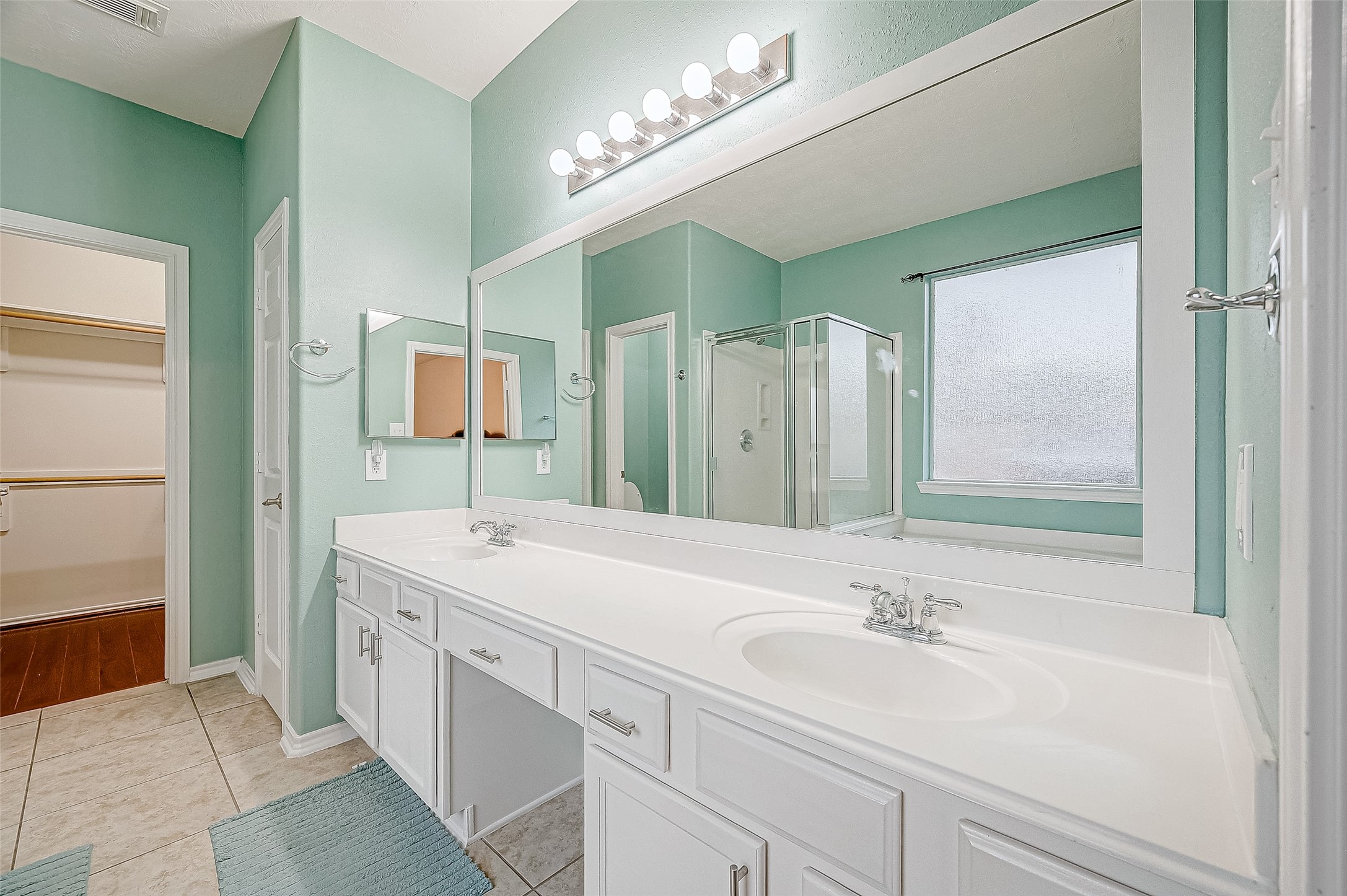 19806 Shore Meadows Lane Property Photo 37