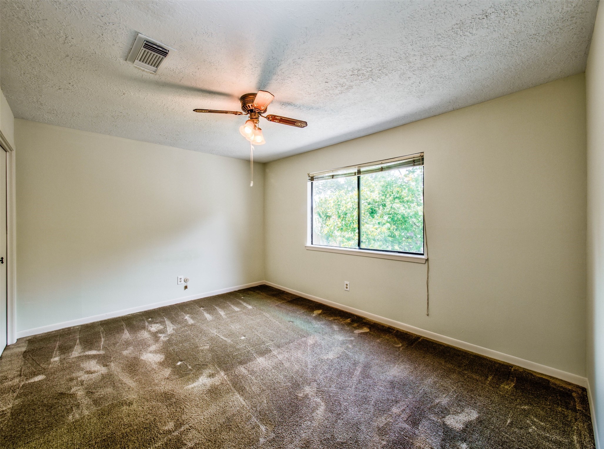 8022 La Brea Drive Property Photo 31