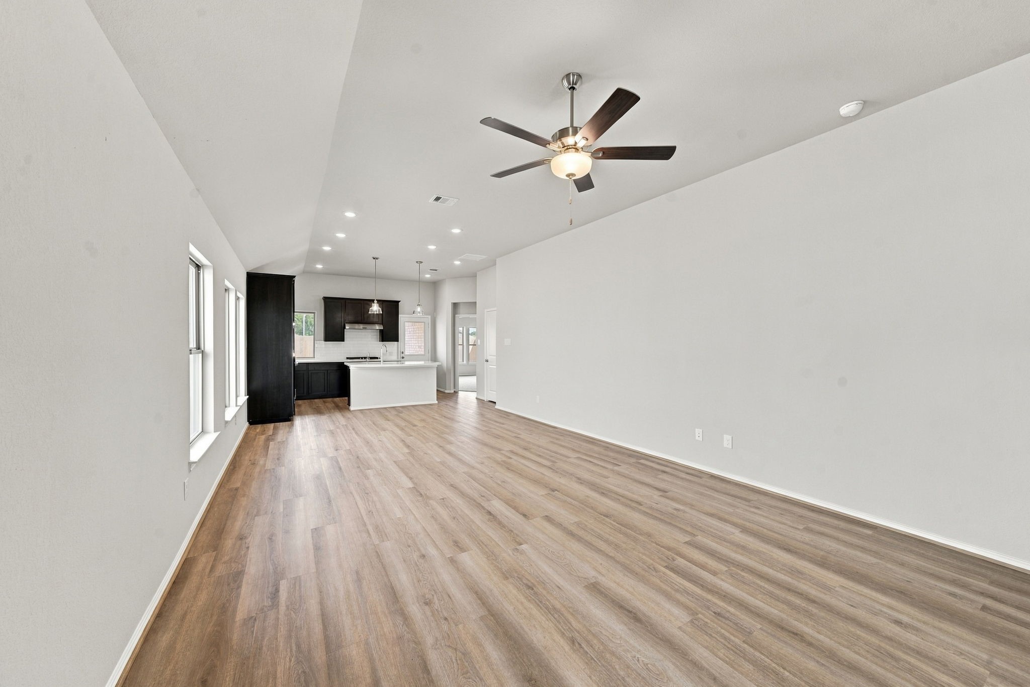 226 Violet Crown Lane Property Photo 10