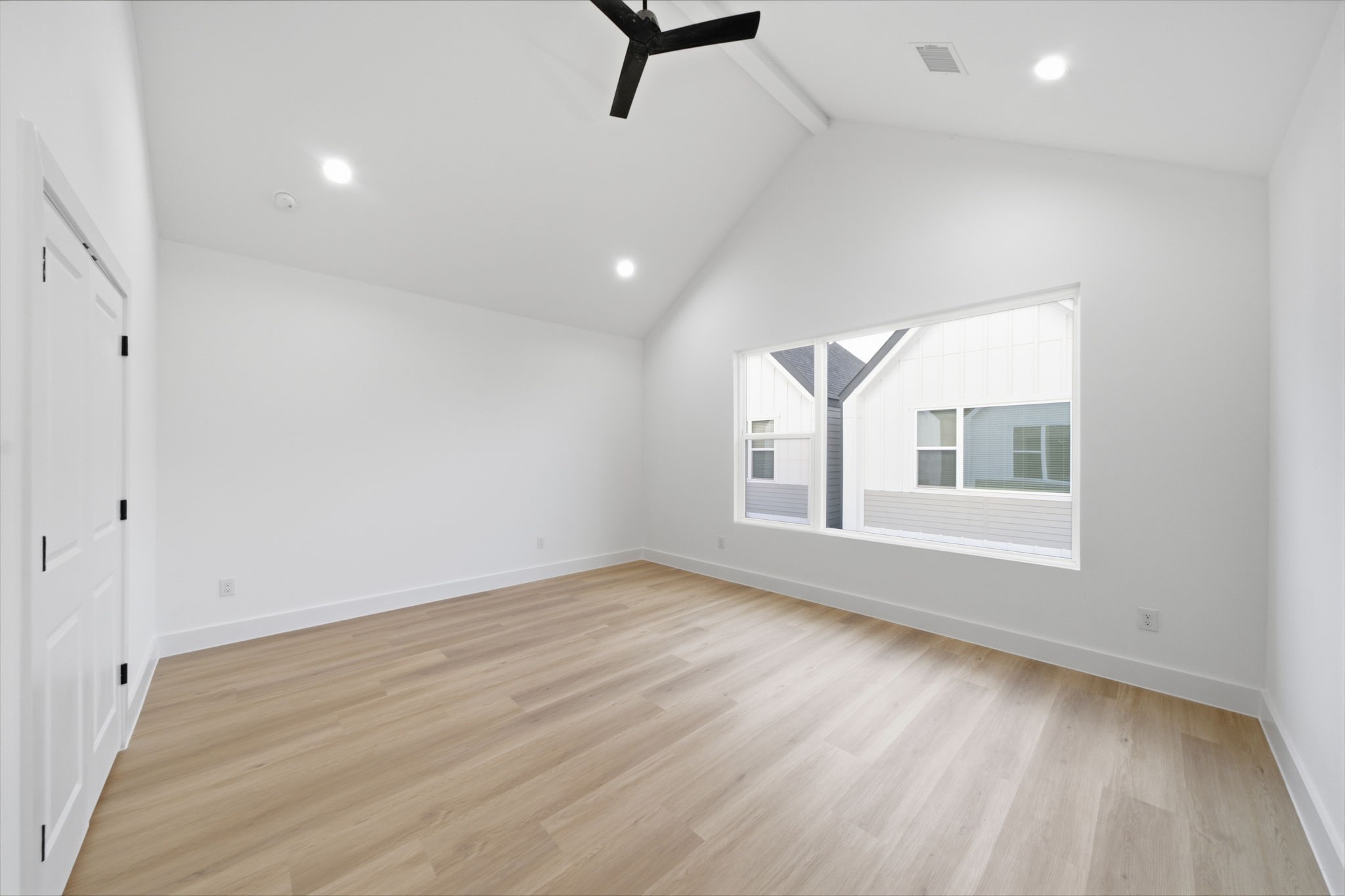 4035 Buck Street Property Photo 31