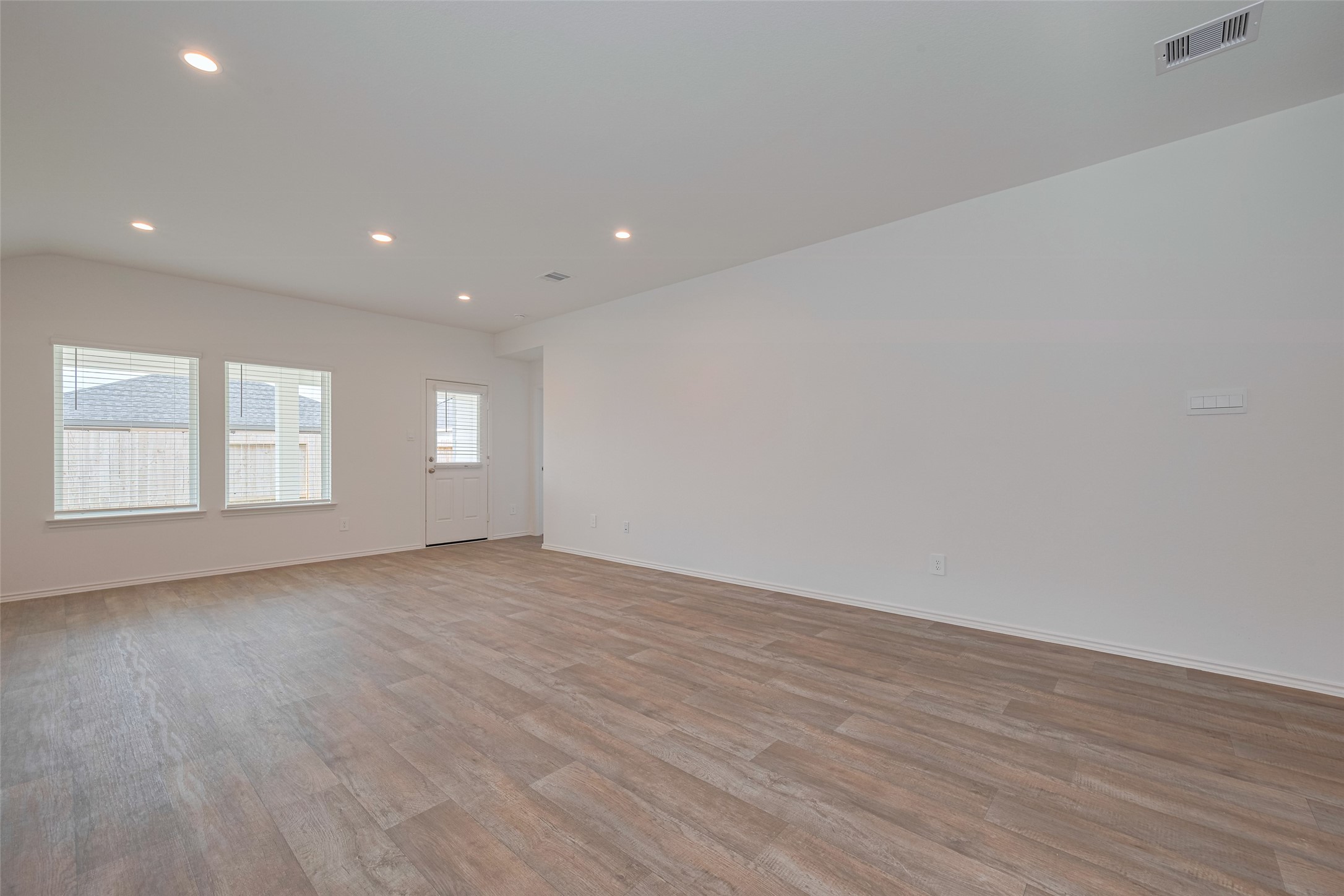 30842 Brightwell Bend Property Photo 7