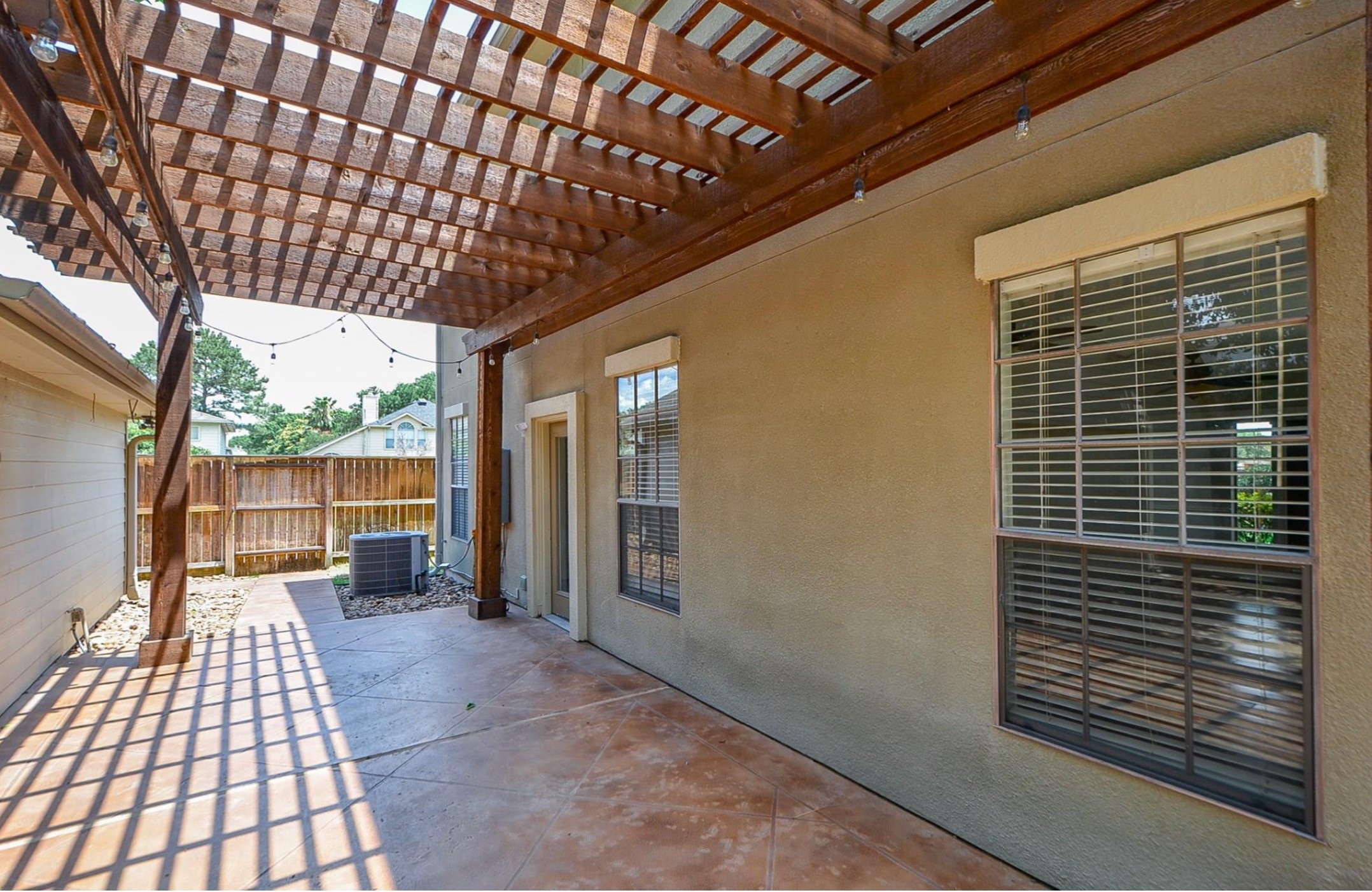 6831 Hollow Hearth Drive Property Photo 3