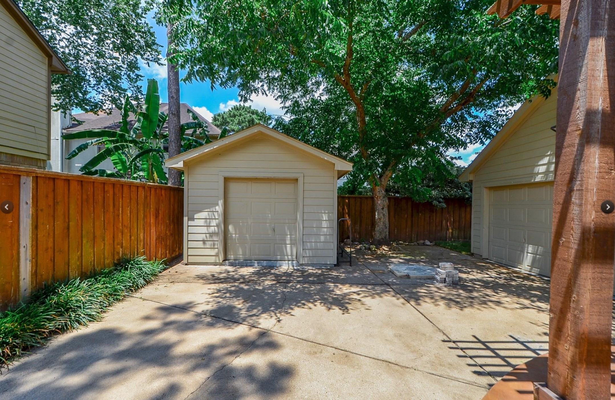 6831 Hollow Hearth Drive Property Photo 4