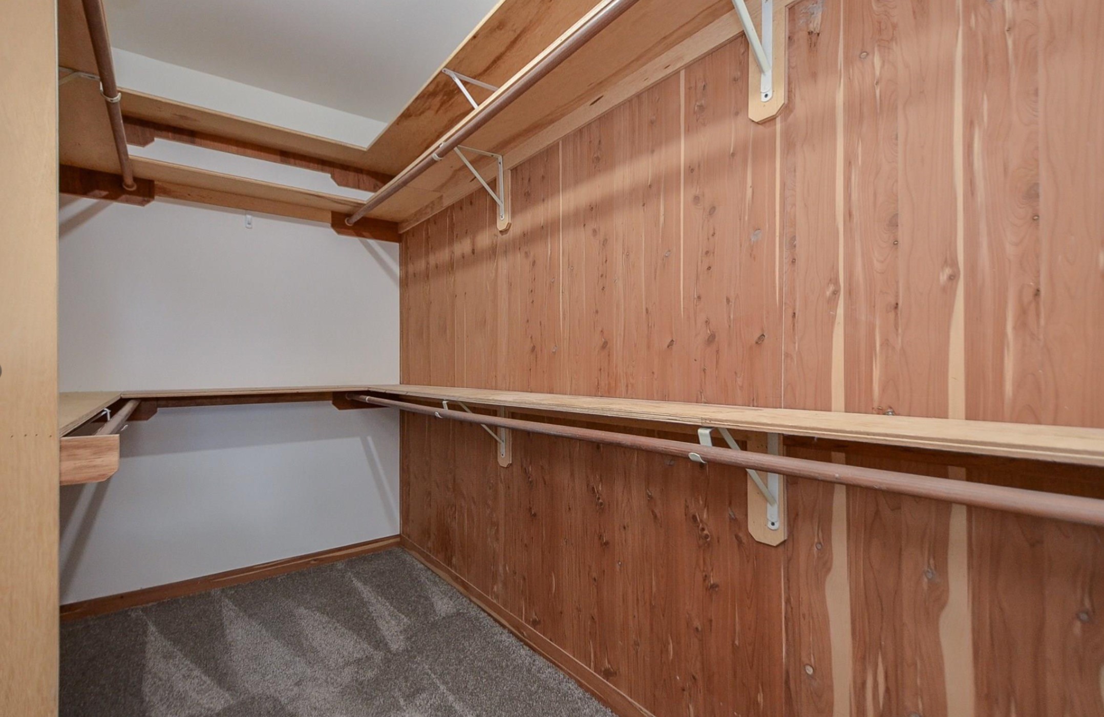 6831 Hollow Hearth Drive Property Photo 16