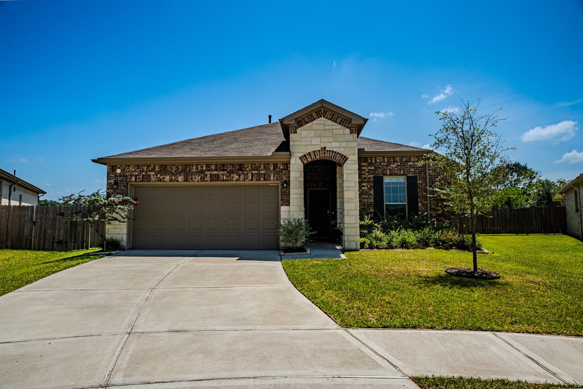 3111 Clydesdale Drive Property Photo 2