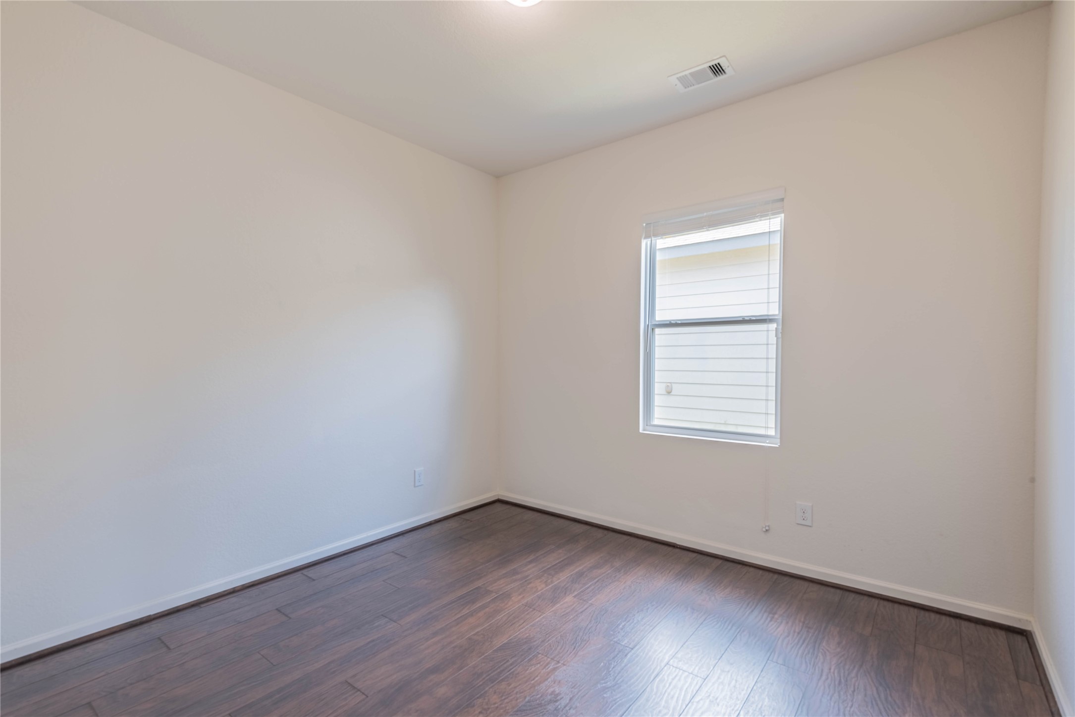 1012 Blue Beech Lane Property Photo 11