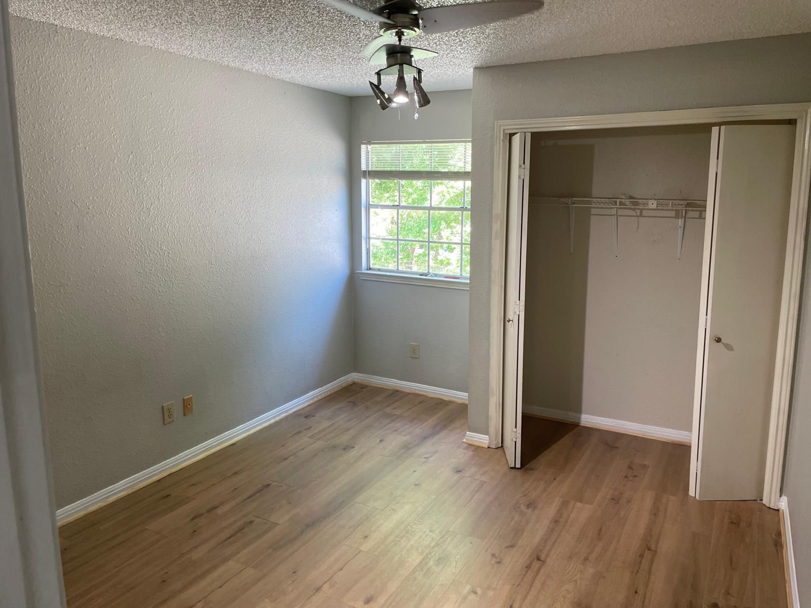 12915 Ashford Knoll Drive Property Photo 18