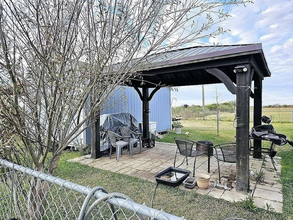 98 Dog Fish Drive Property Photo 13