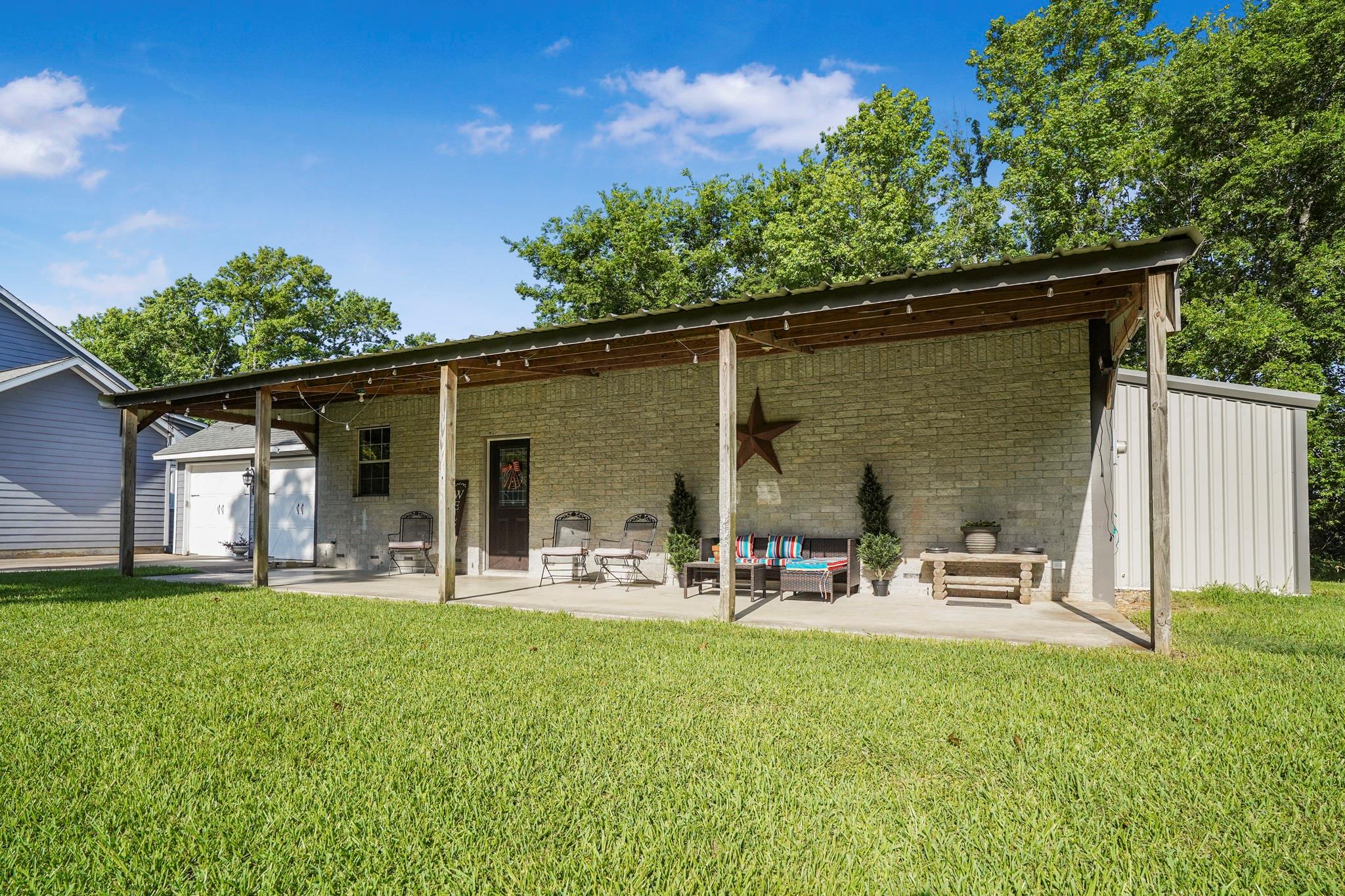 20547 Crosby Eastgate Road, Crosby Tx 77532 Property Photo 5