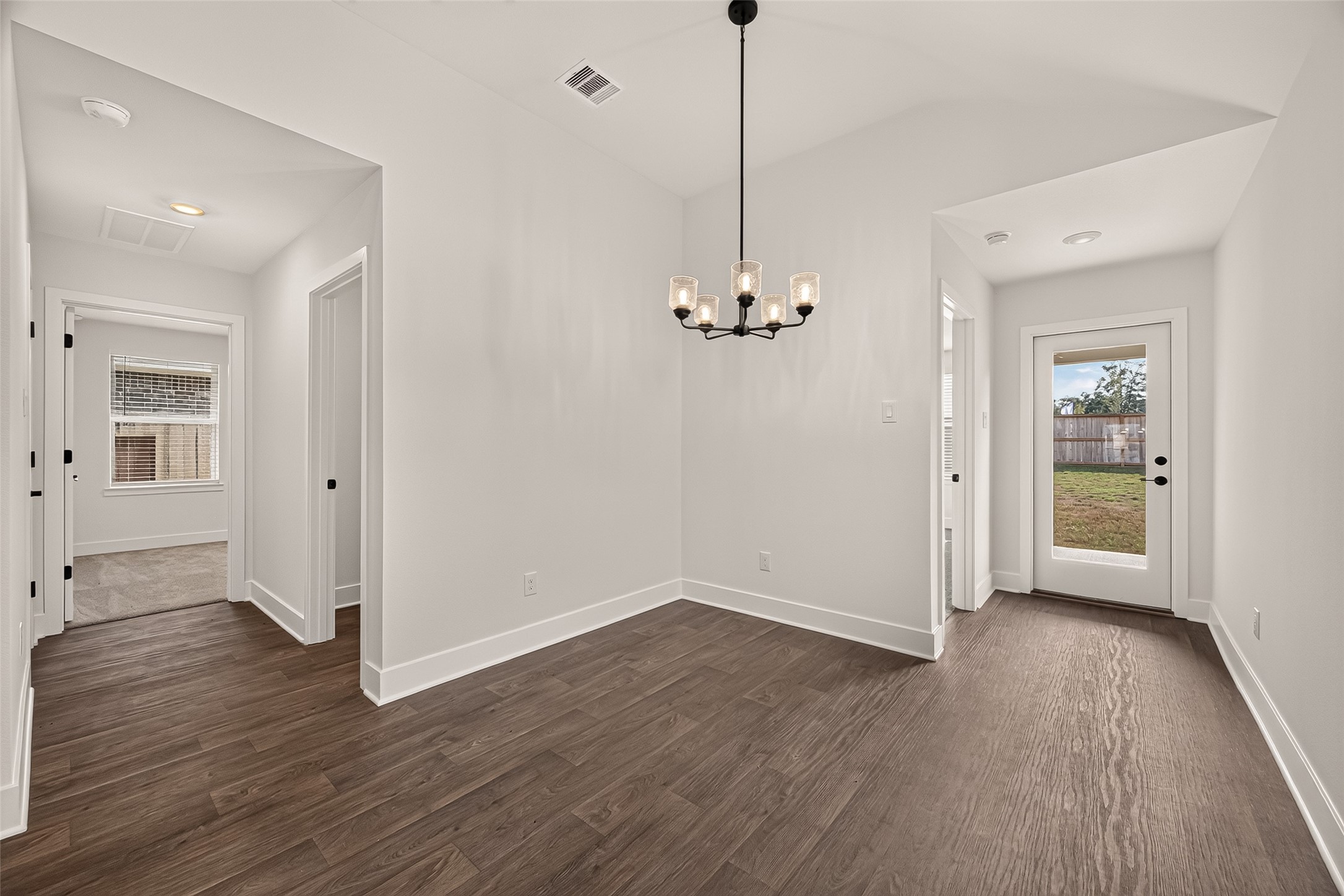 9304 Hard Rock Road Property Photo 14