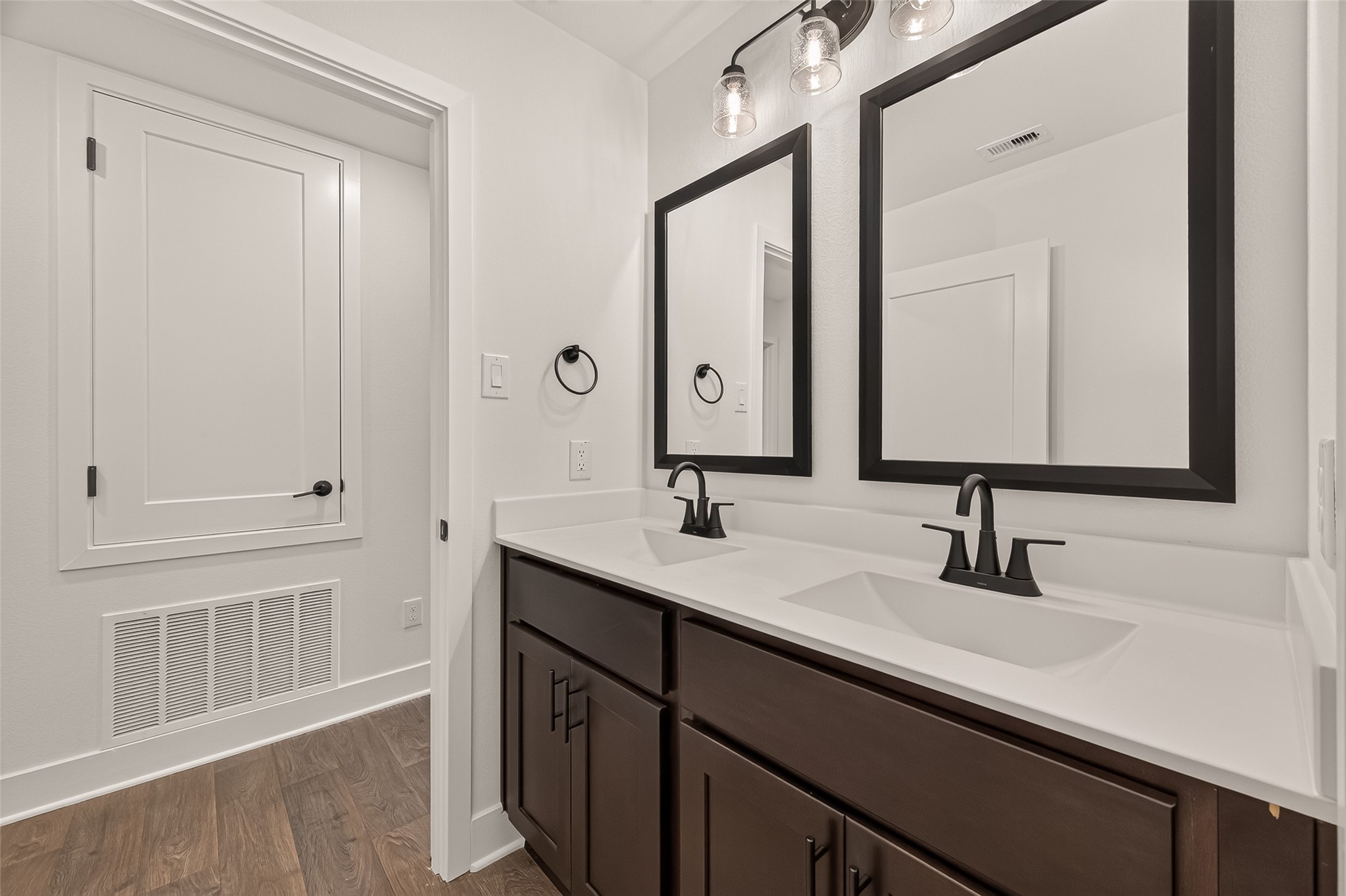 9304 Hard Rock Road Property Photo 18