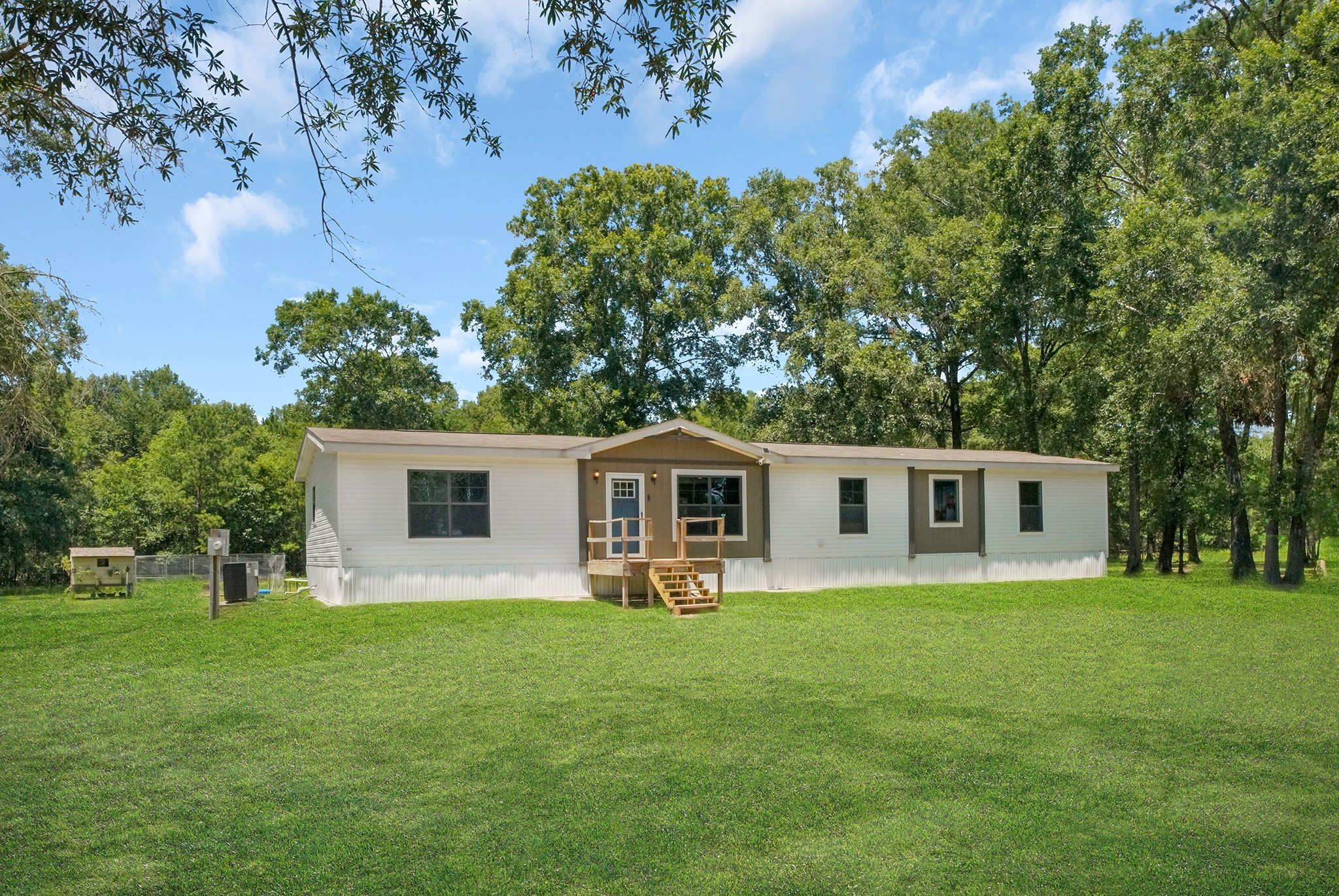 39360 Highway 105 Property Photo 10