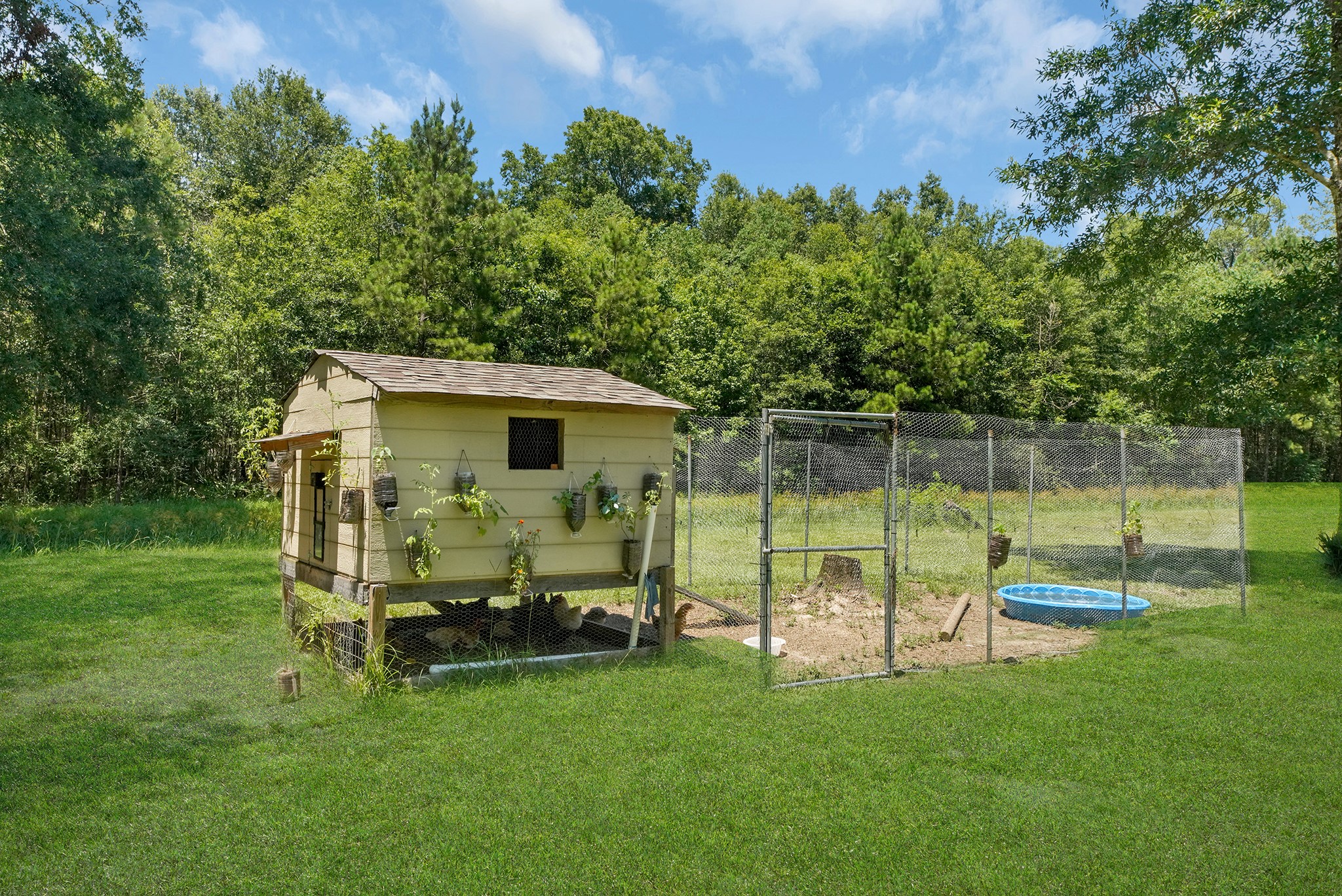 39360 Highway 105 Property Photo 31