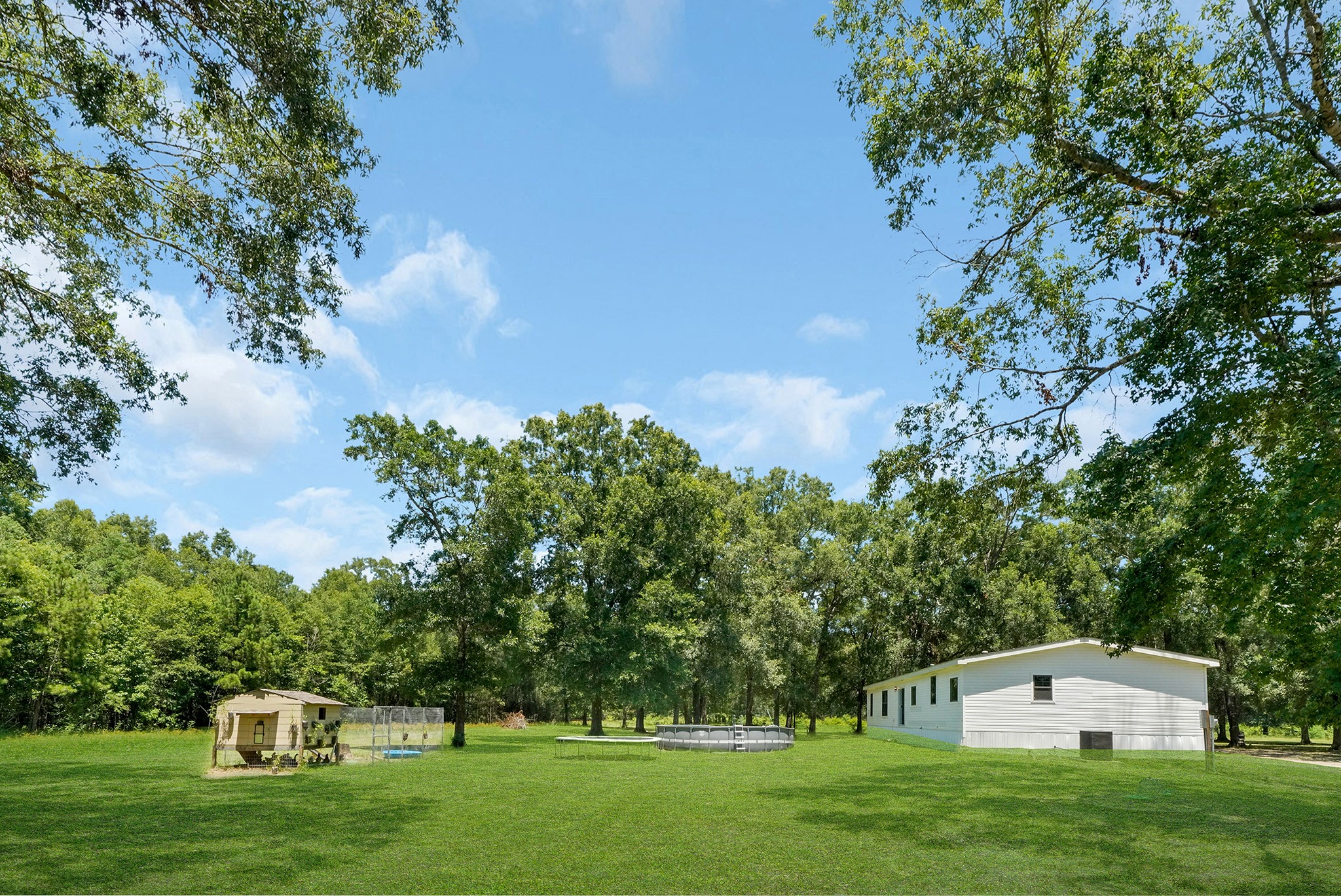 39360 Highway 105 Property Photo 34