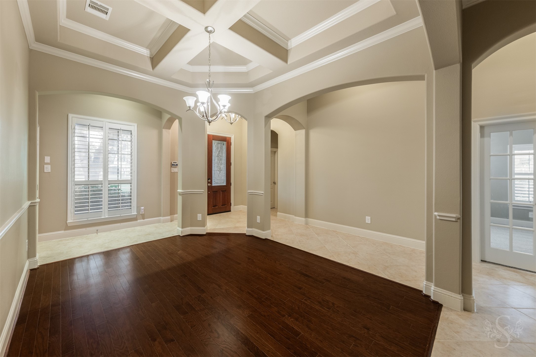 32611 Waltham Xing Property Photo 11