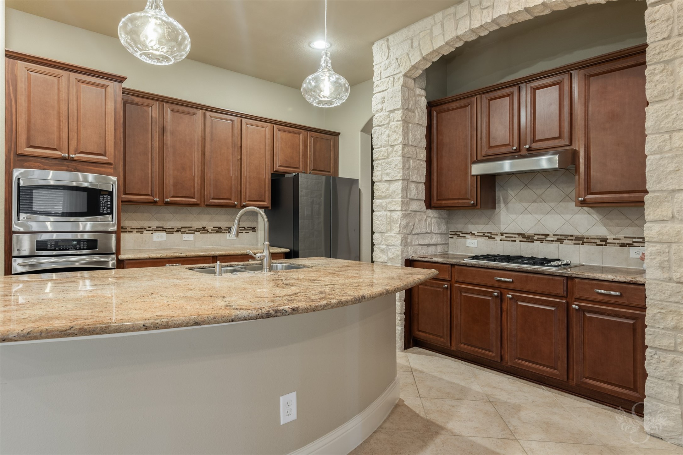 32611 Waltham Xing Property Photo 20