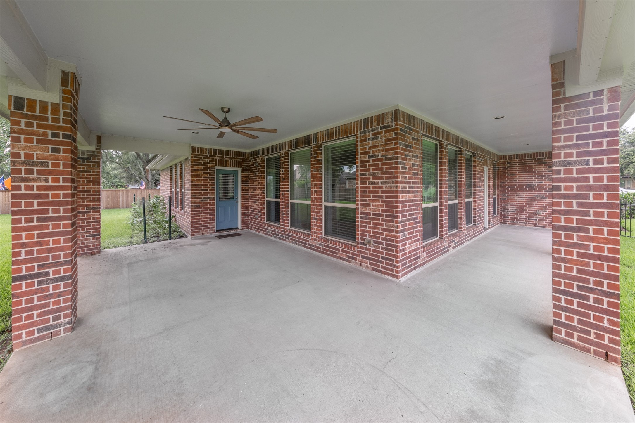 32611 Waltham Xing Property Photo 31