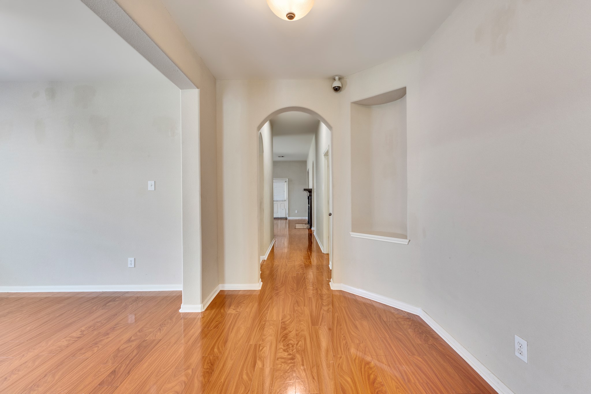 24530 Fort Path Drive Property Photo 4