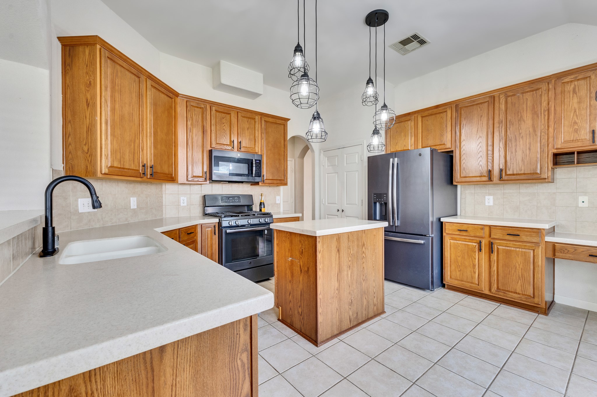 24530 Fort Path Drive Property Photo 13