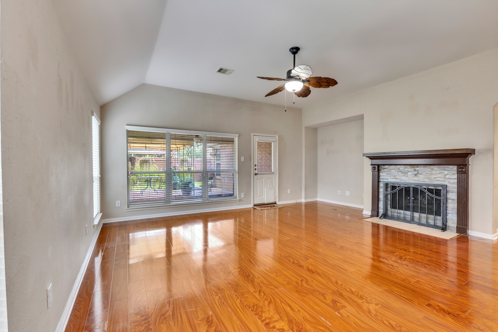 24530 Fort Path Drive Property Photo 15