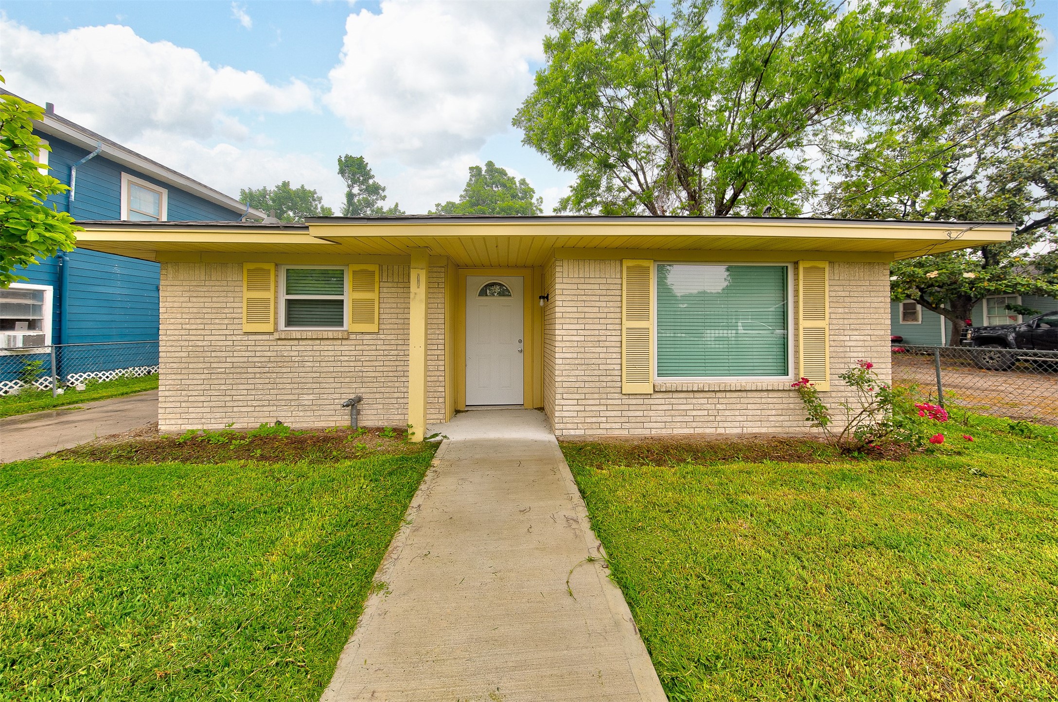 7732 Avenue I Property Photo 1