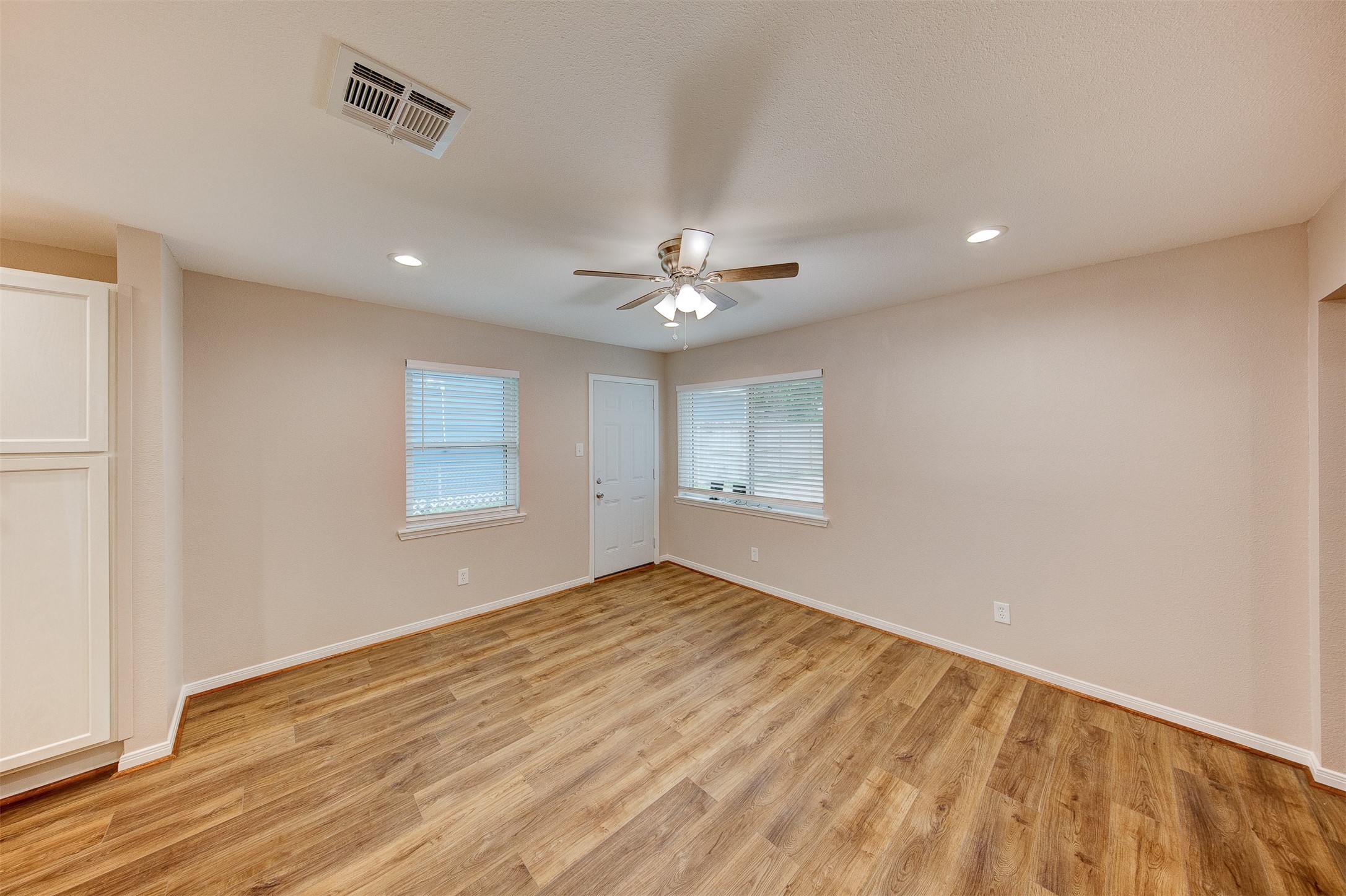 7732 Avenue I Property Photo 23