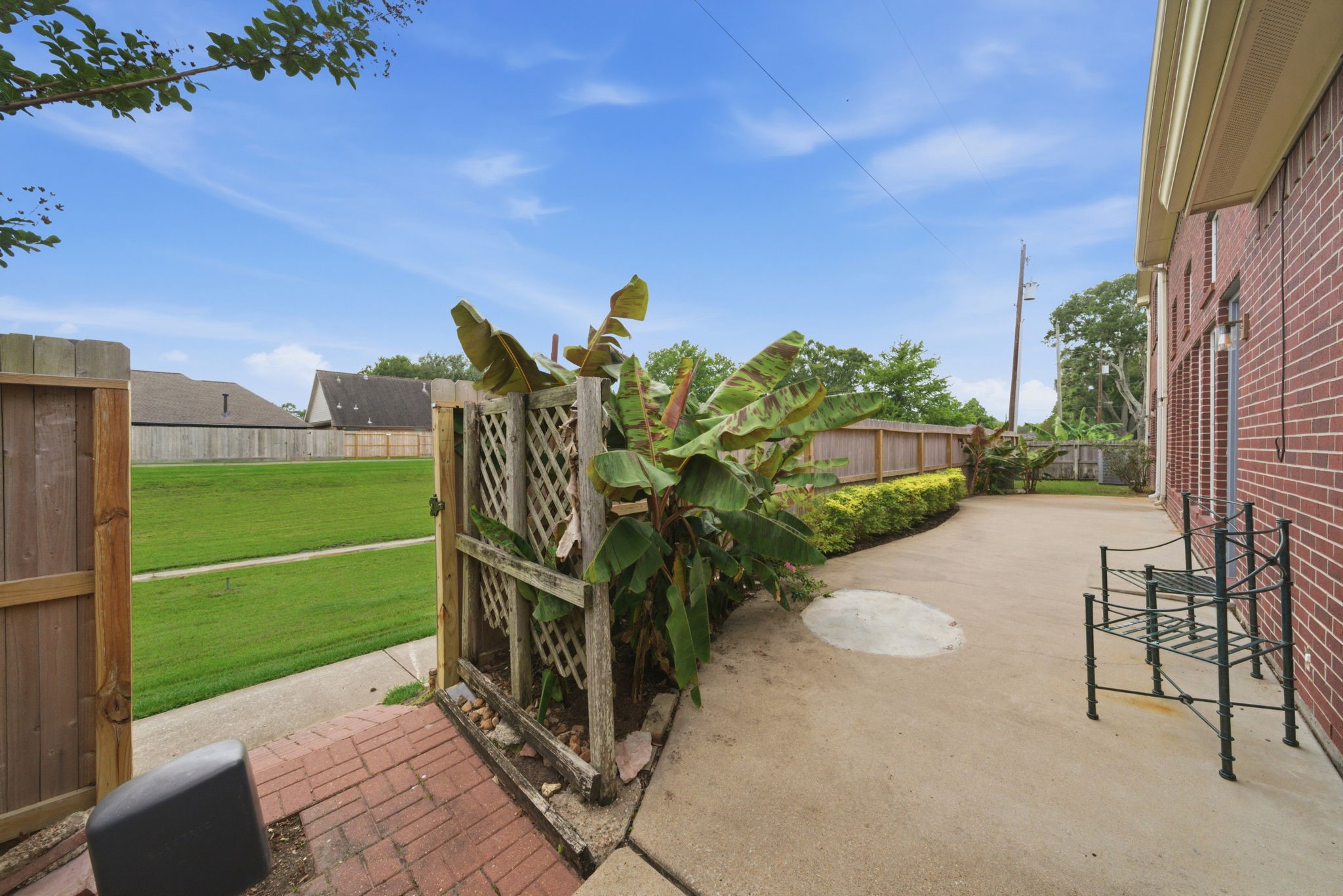 412 Live Oak Lane Property Photo 29