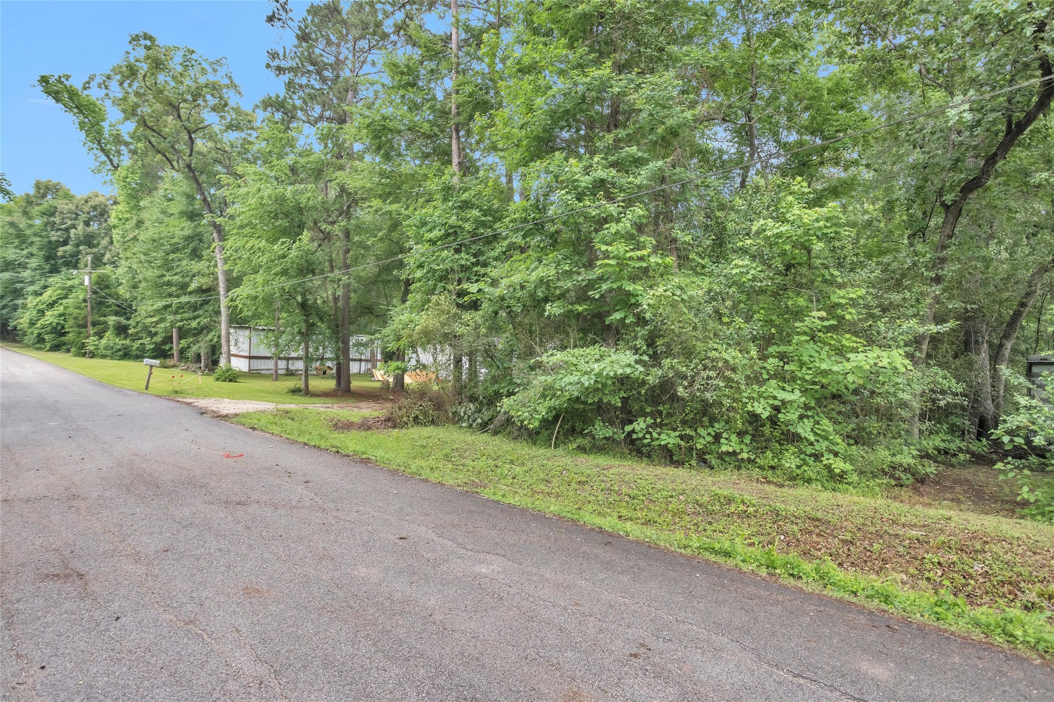 Tbd Lawrence Drive Property Photo 4