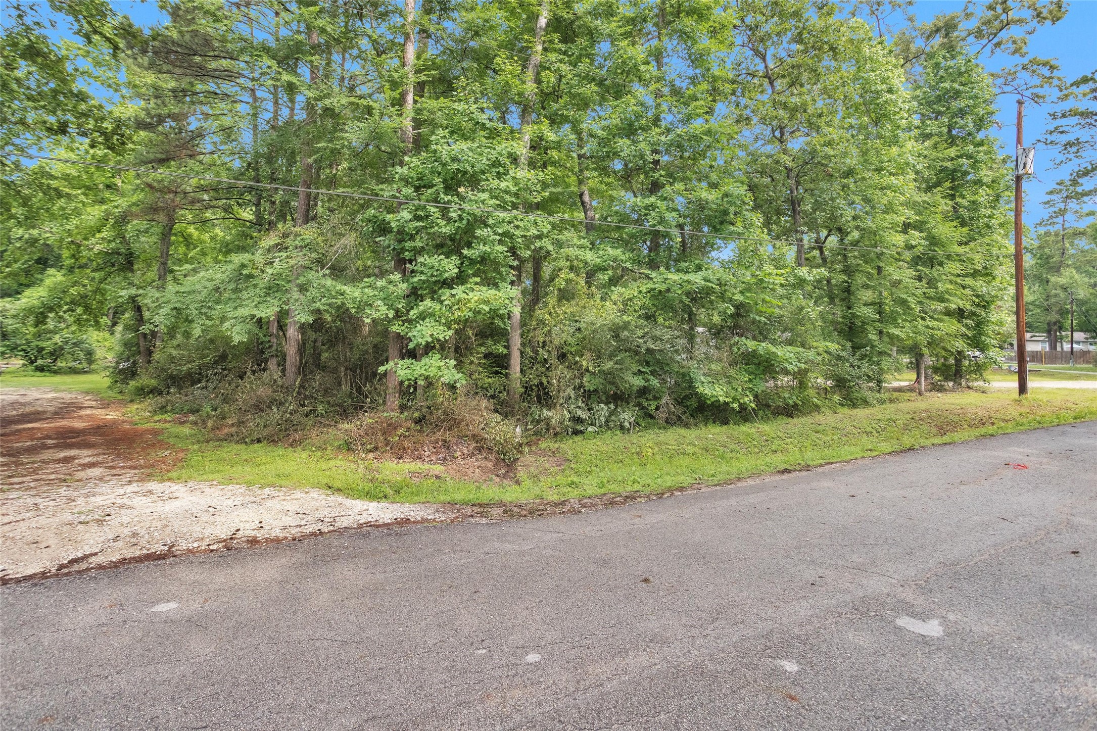 Tbd Lawrence Drive Property Photo 5