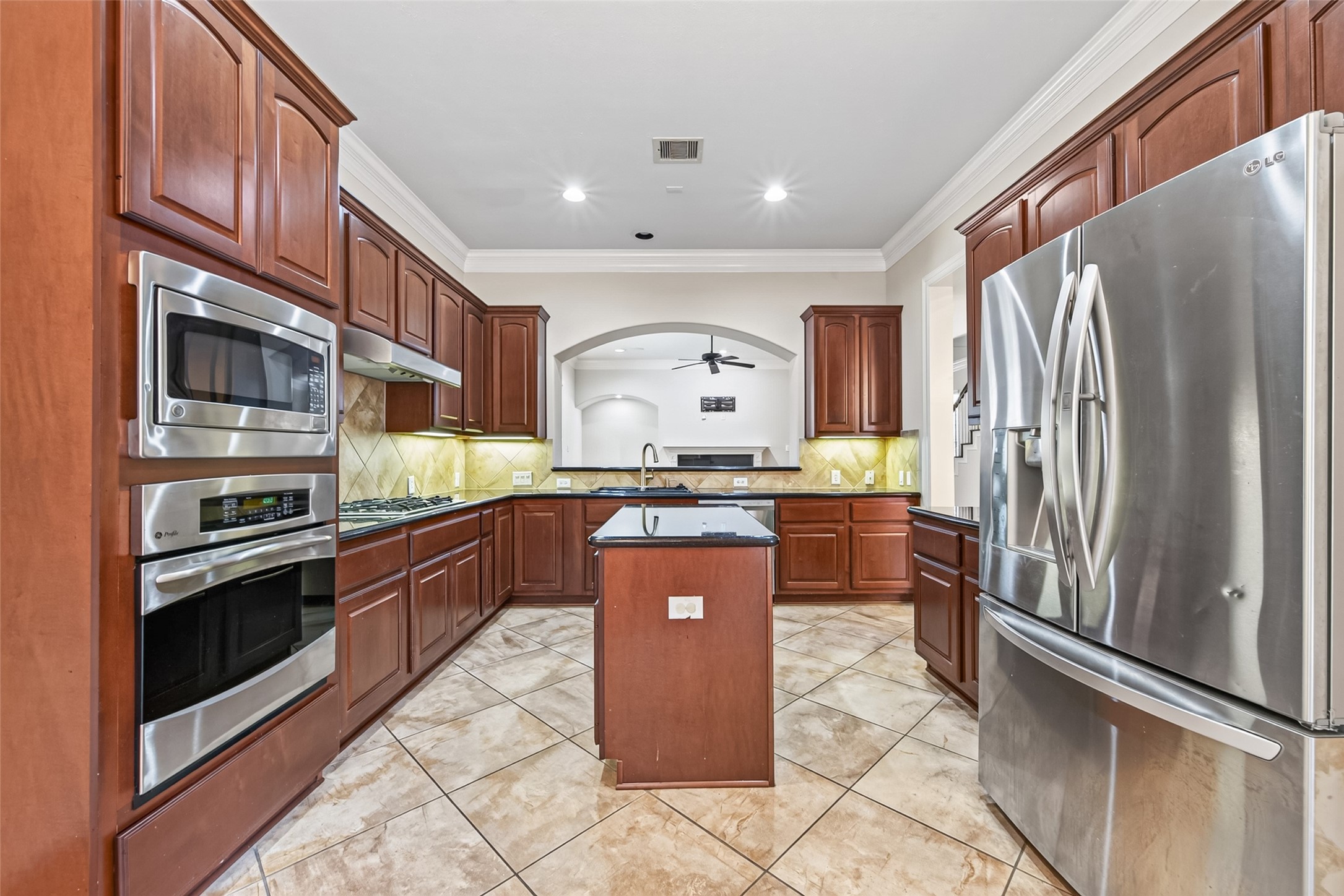 13318 Olive Trail Property Photo 12