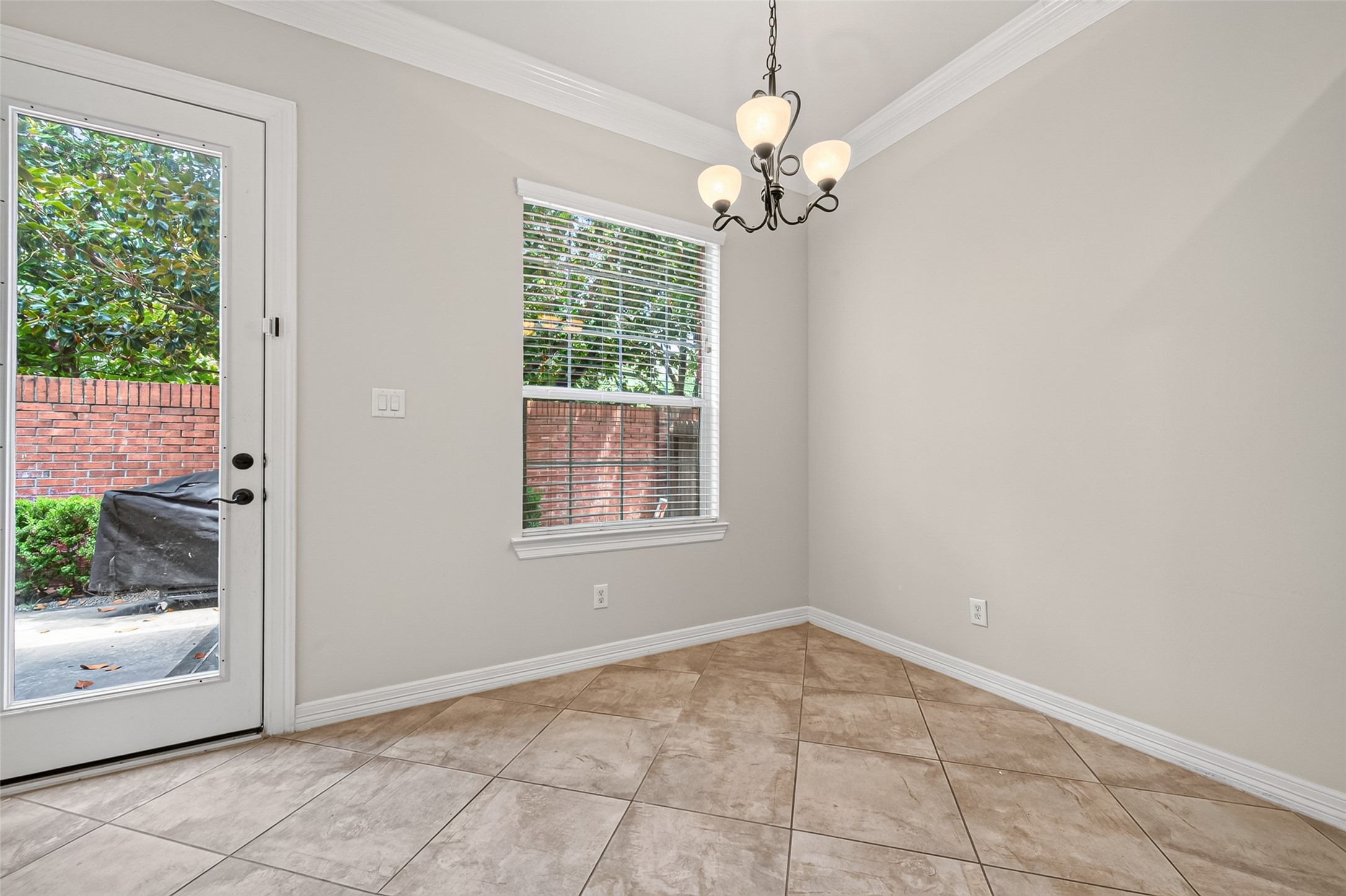 13318 Olive Trail Property Photo 13